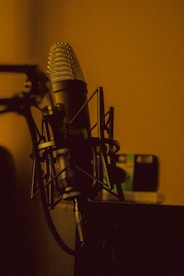 A microphone and a cell phone in a room