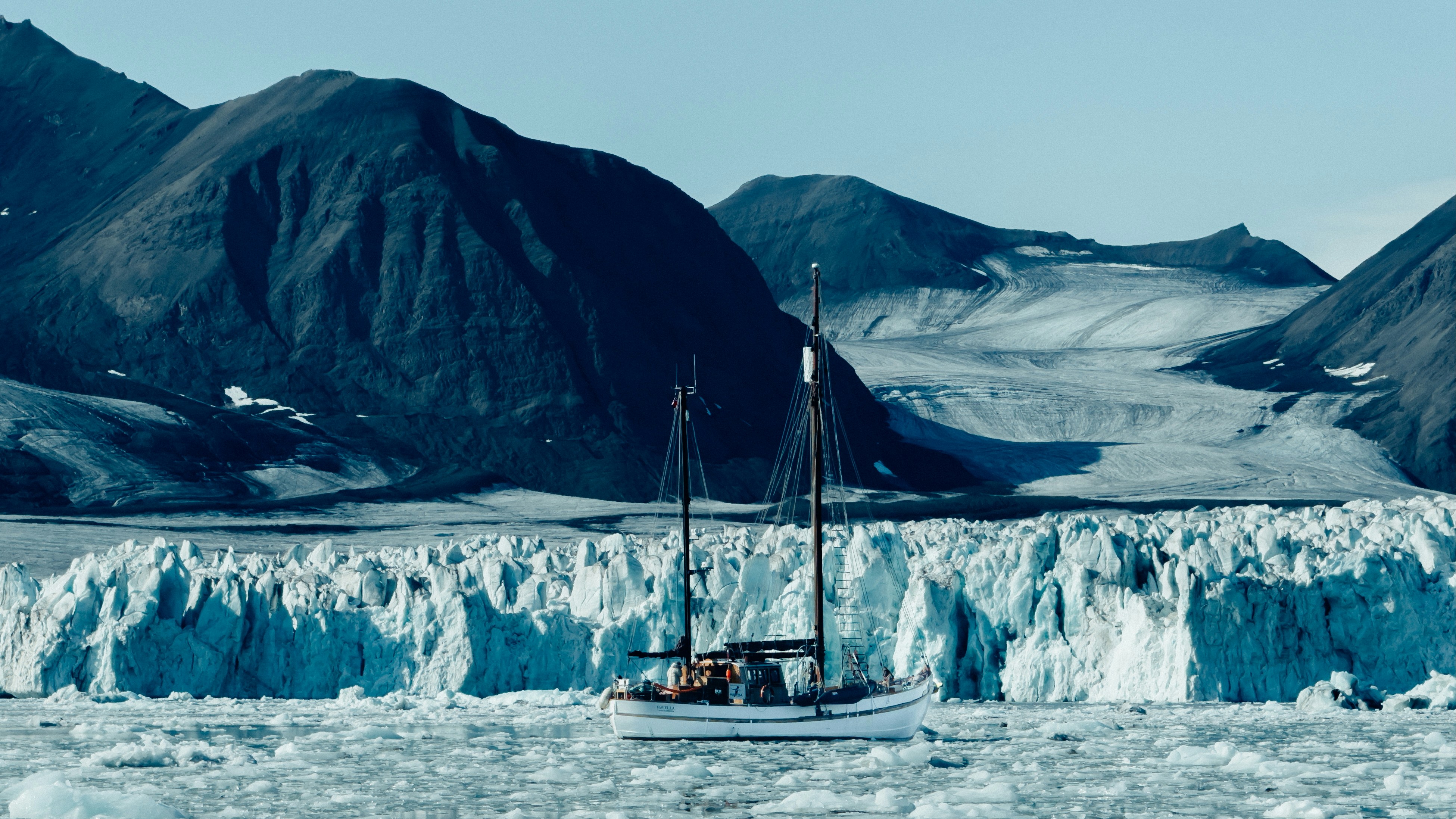 Svalbard Glacier