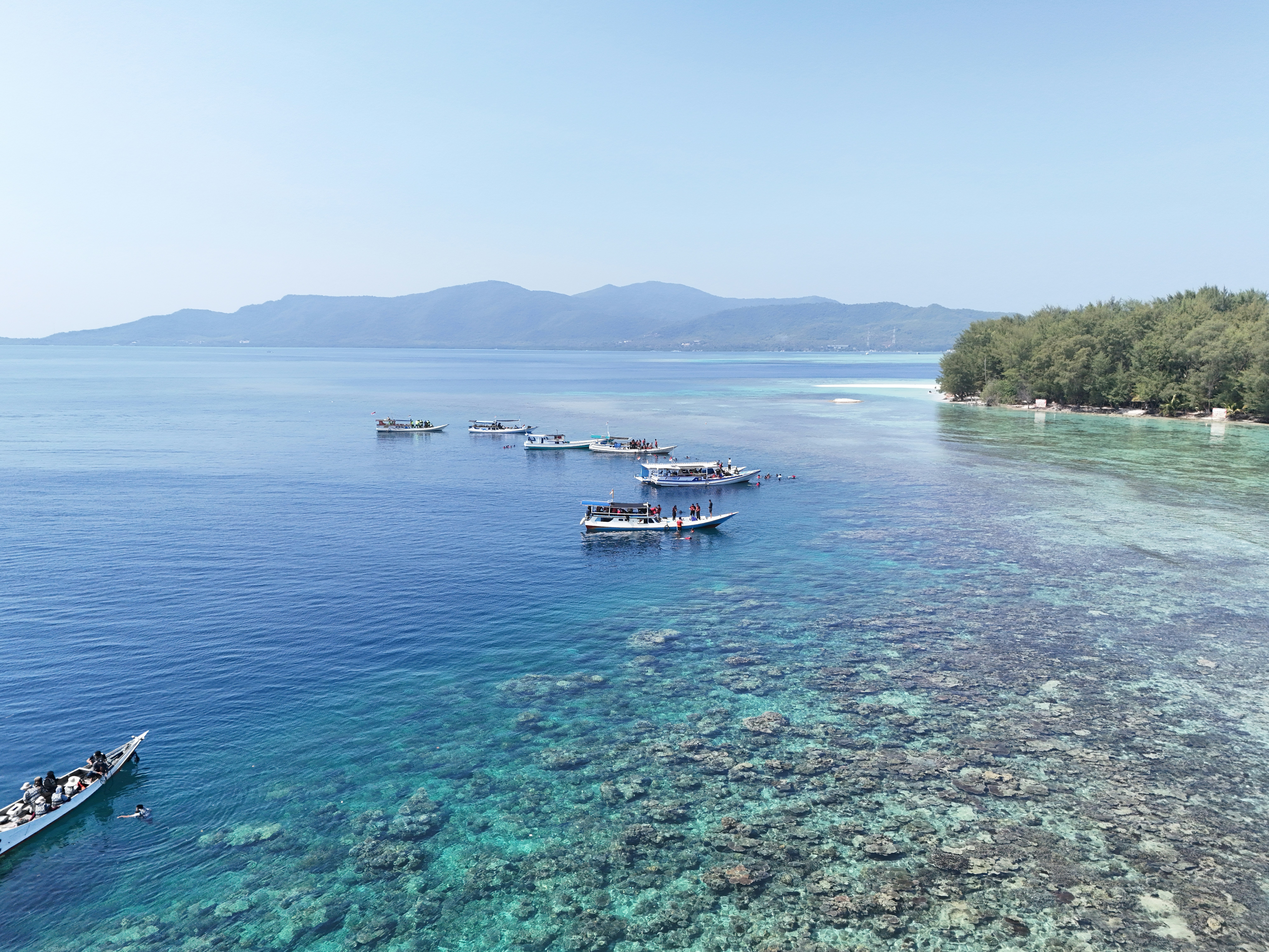 Photo by dwimuhammad