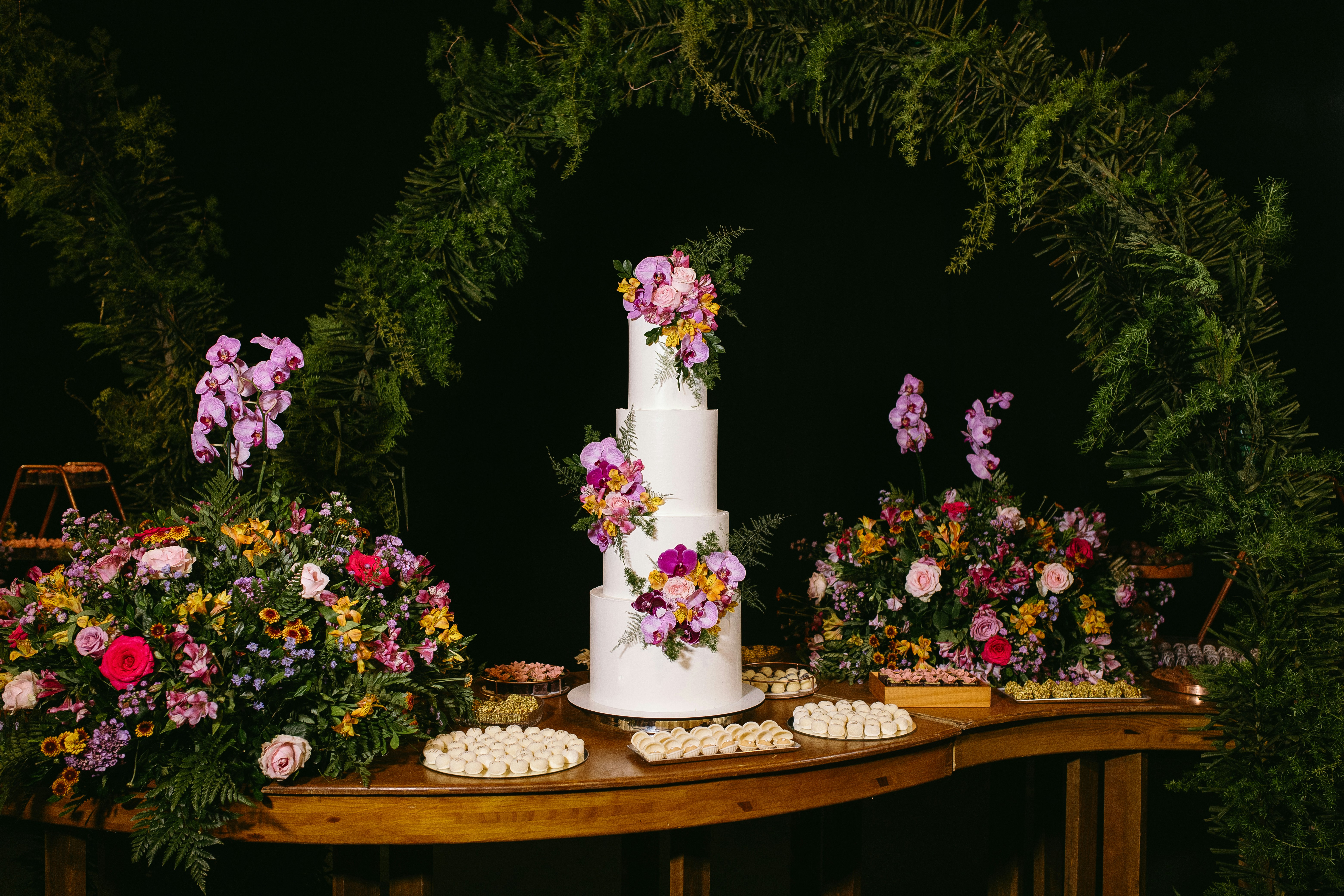 Photo by jonathanborba