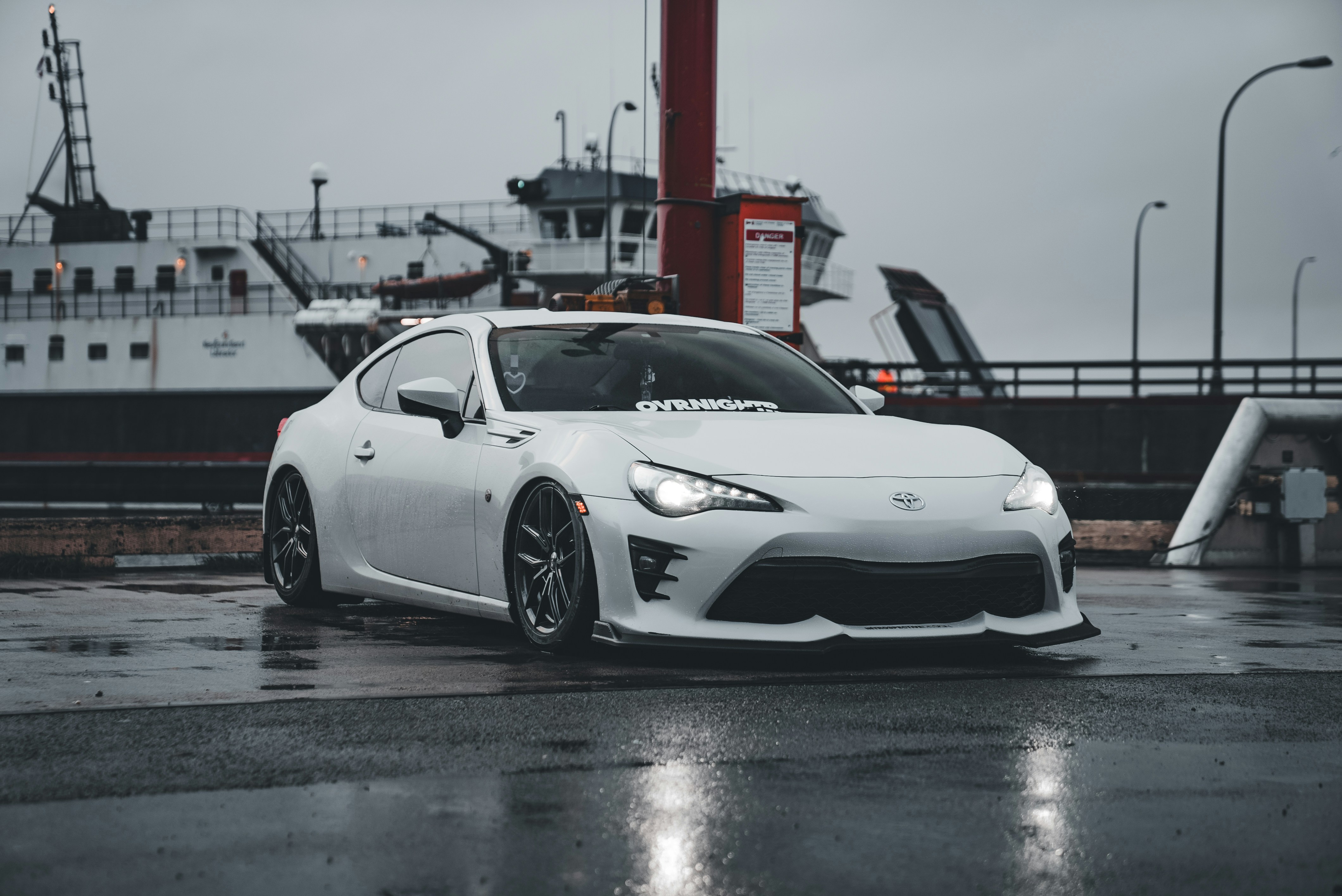 Photo by introspectivedsgn