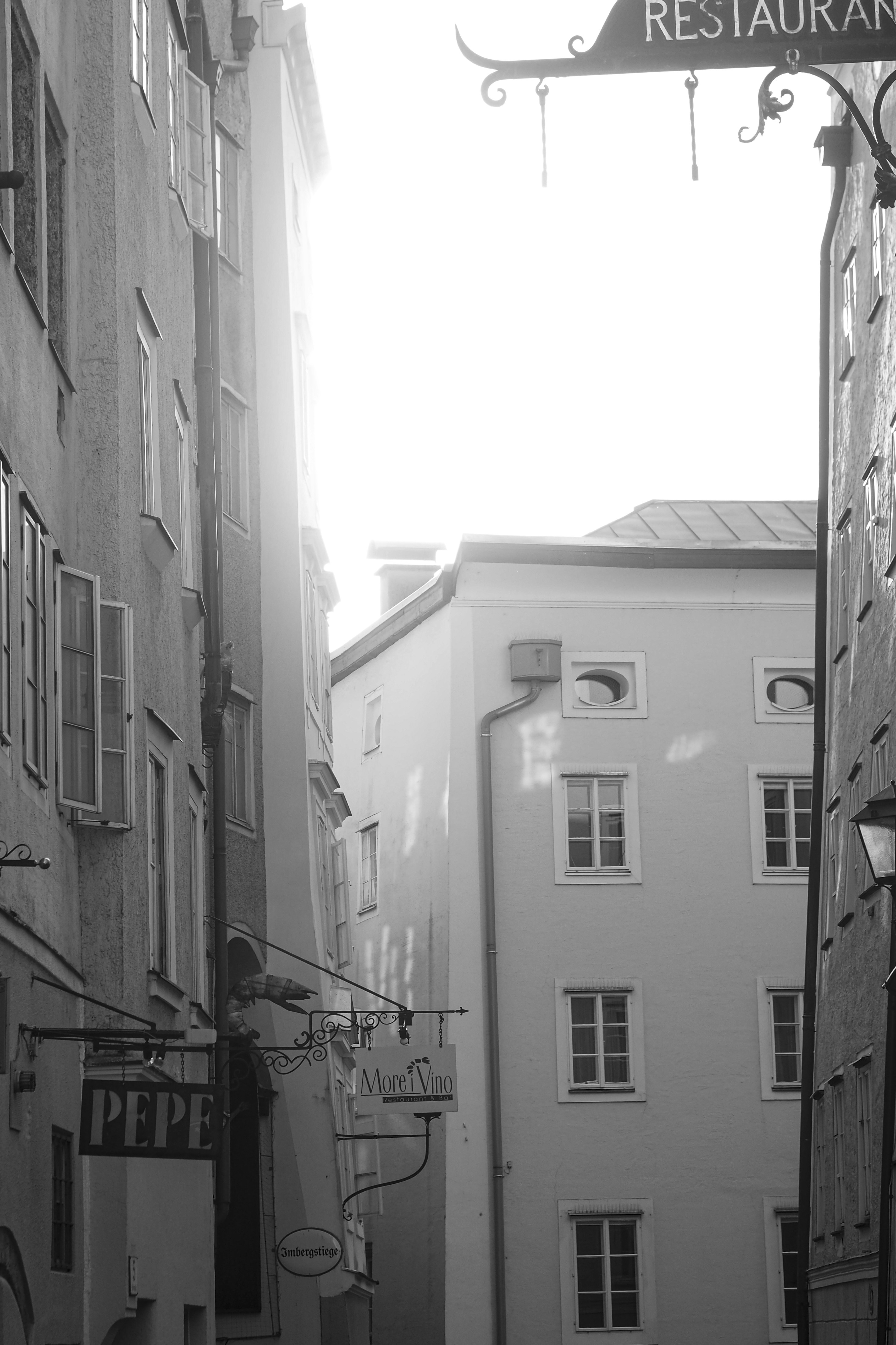 Photo by laurachouette