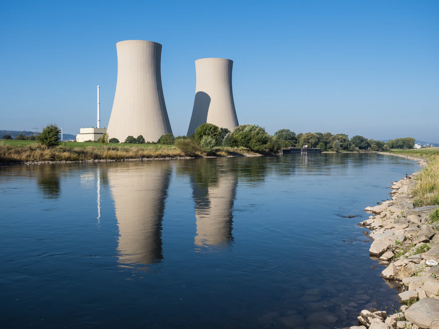 Cooling water from the Severn estuary