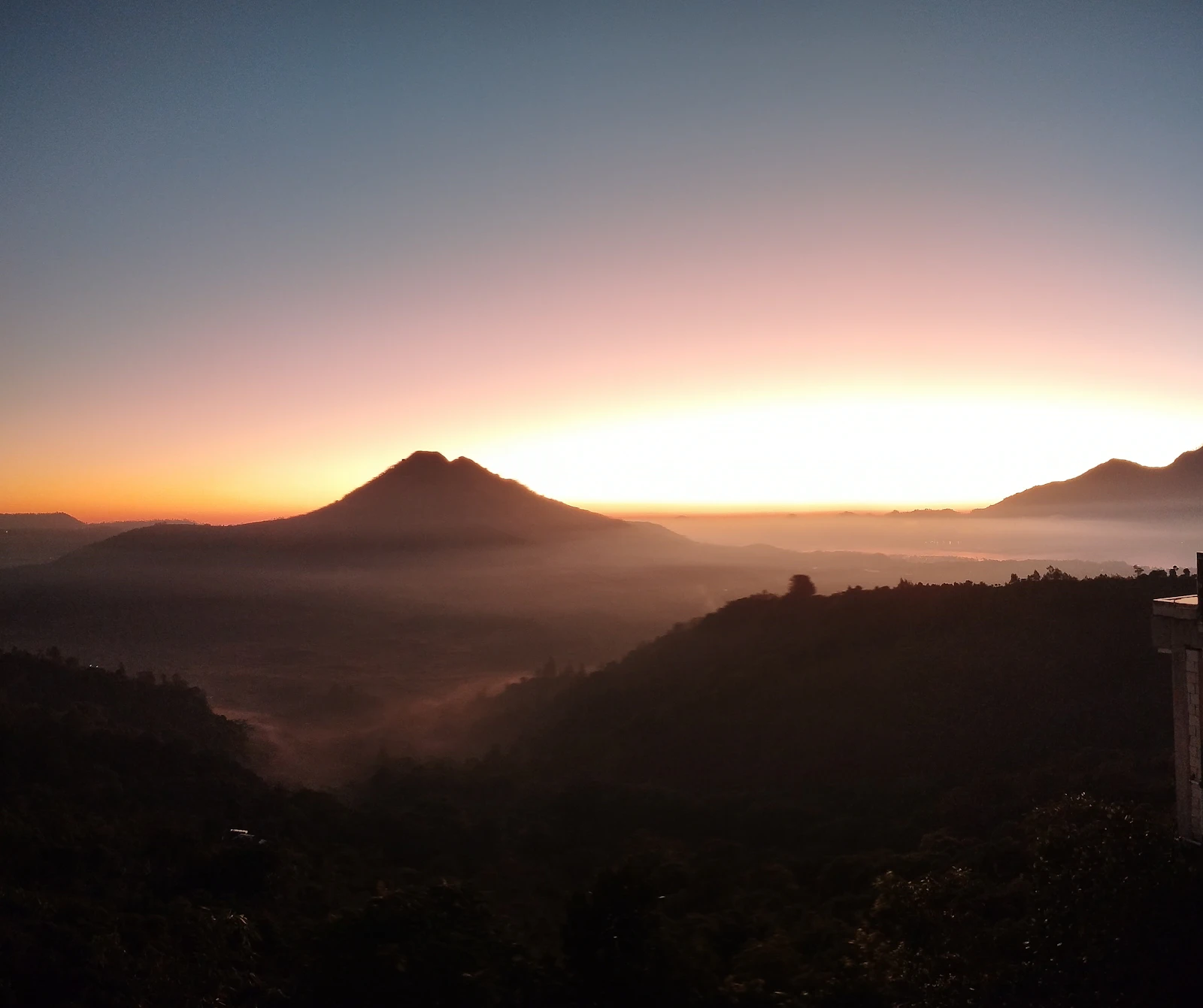2-Day Kintamani Crater Rim Artisan Coffee Harvest & Volcanic Sunrise