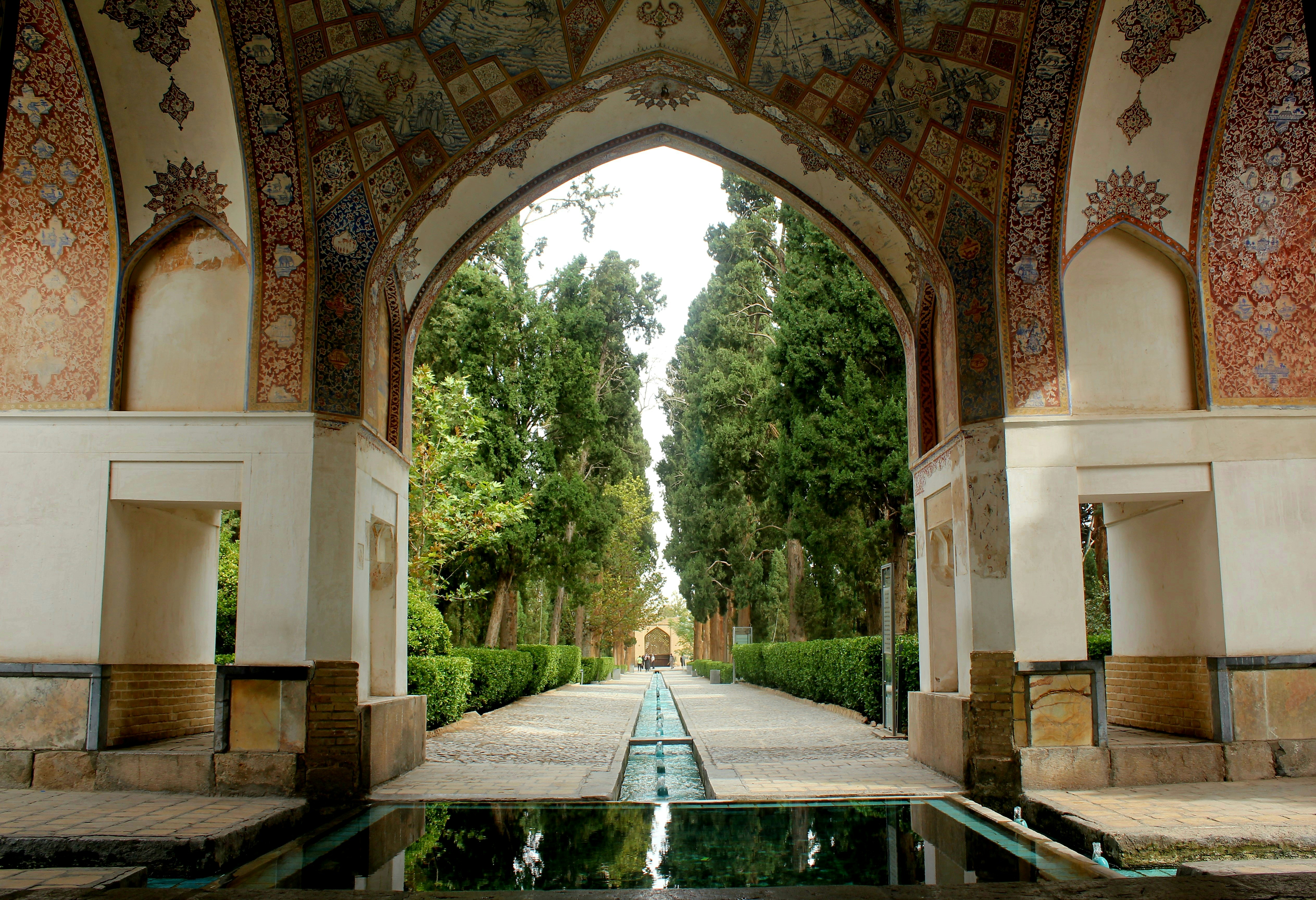 Photo by manavimoghadam