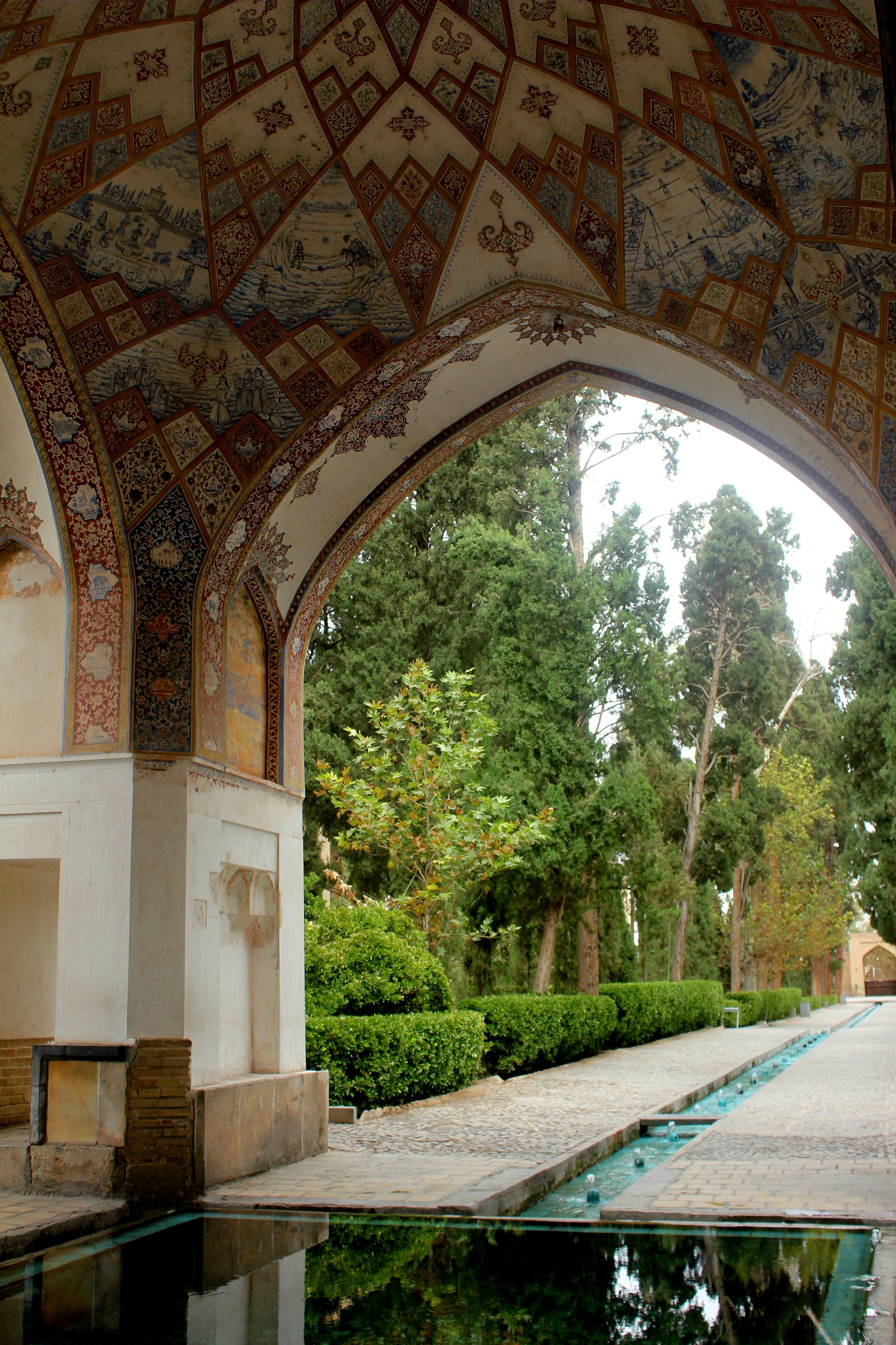 Photo by manavimoghadam