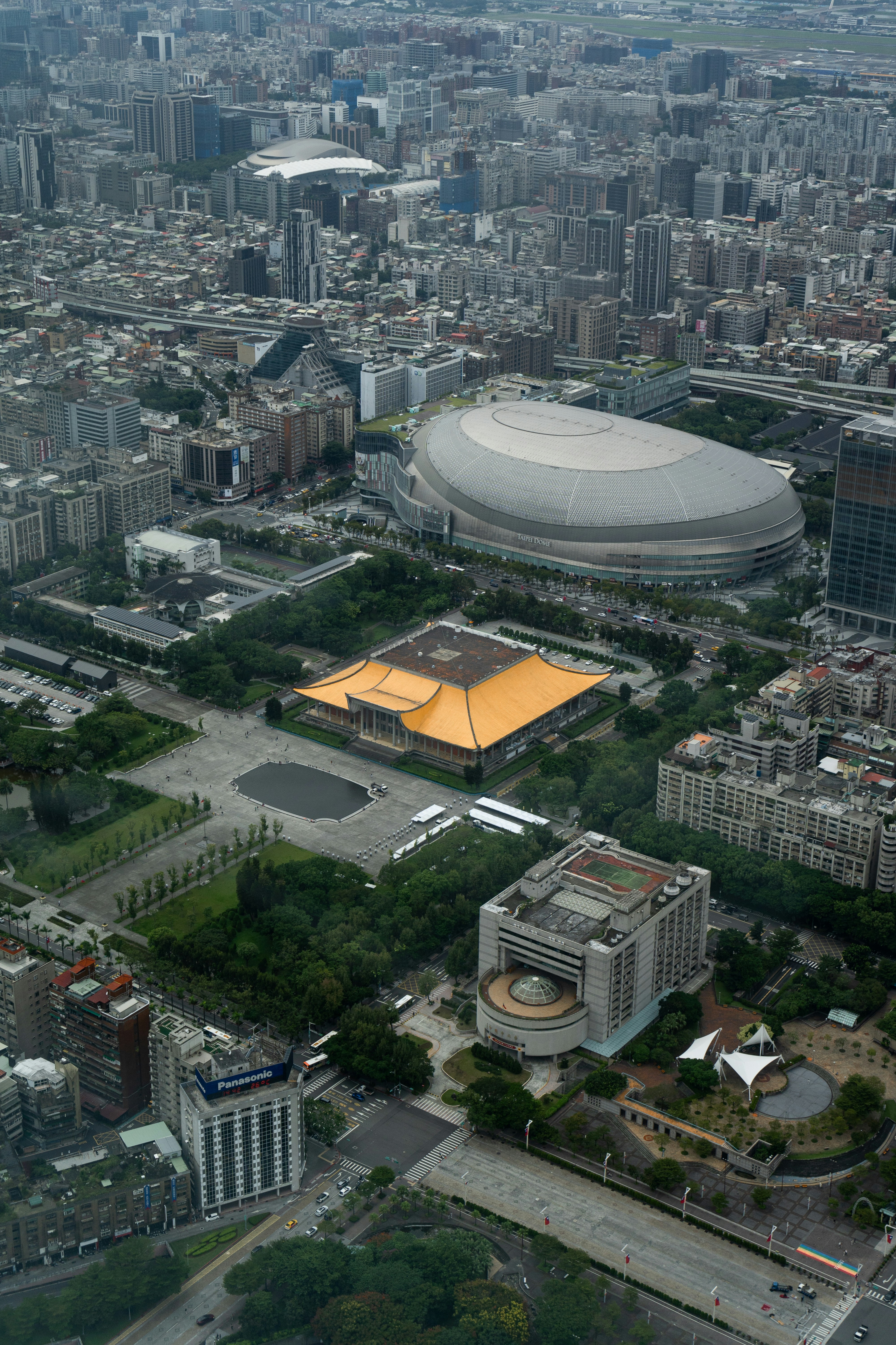 Tokyo Dome City photo 2