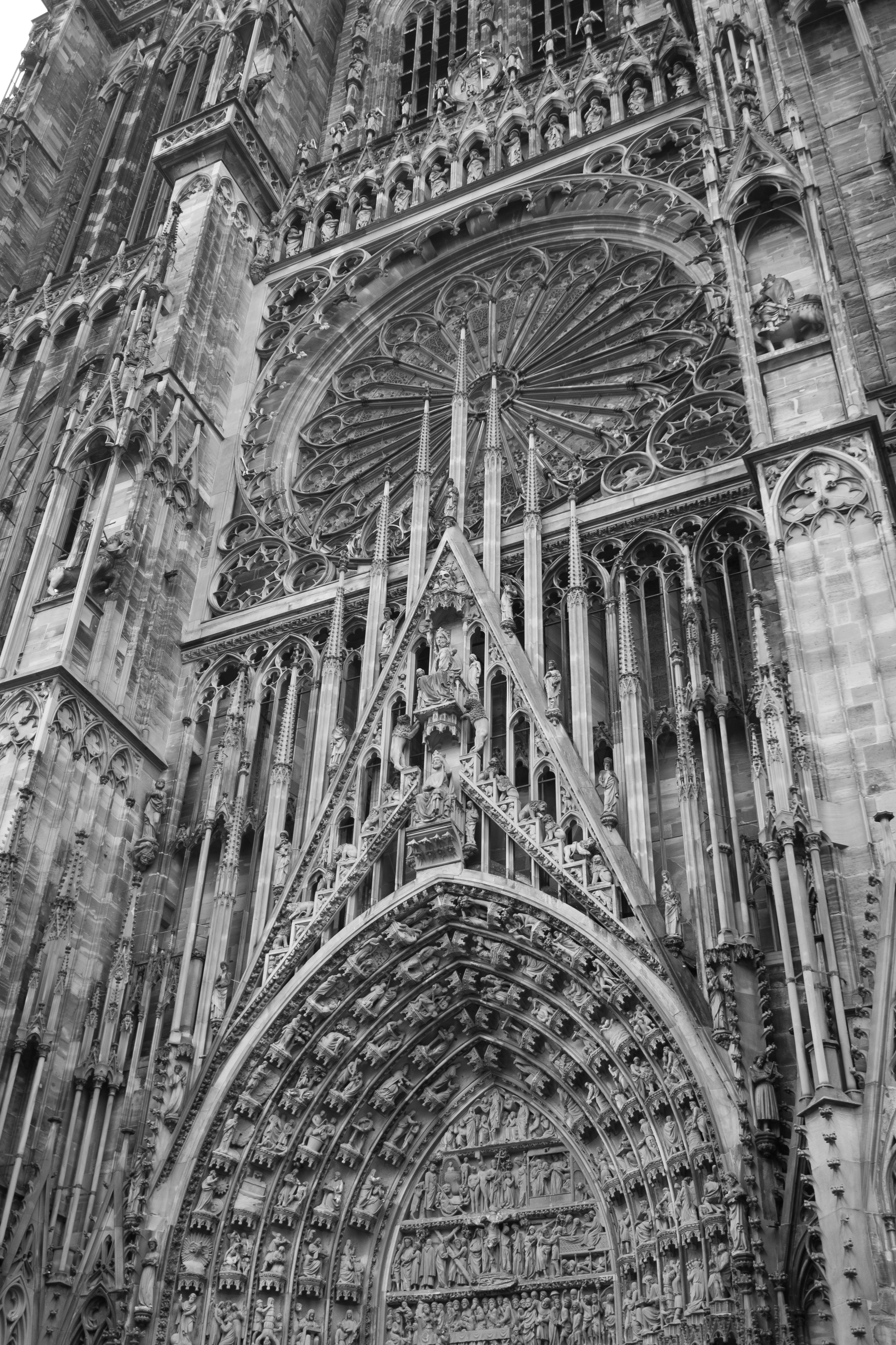 A black and white photo of a large cathedral