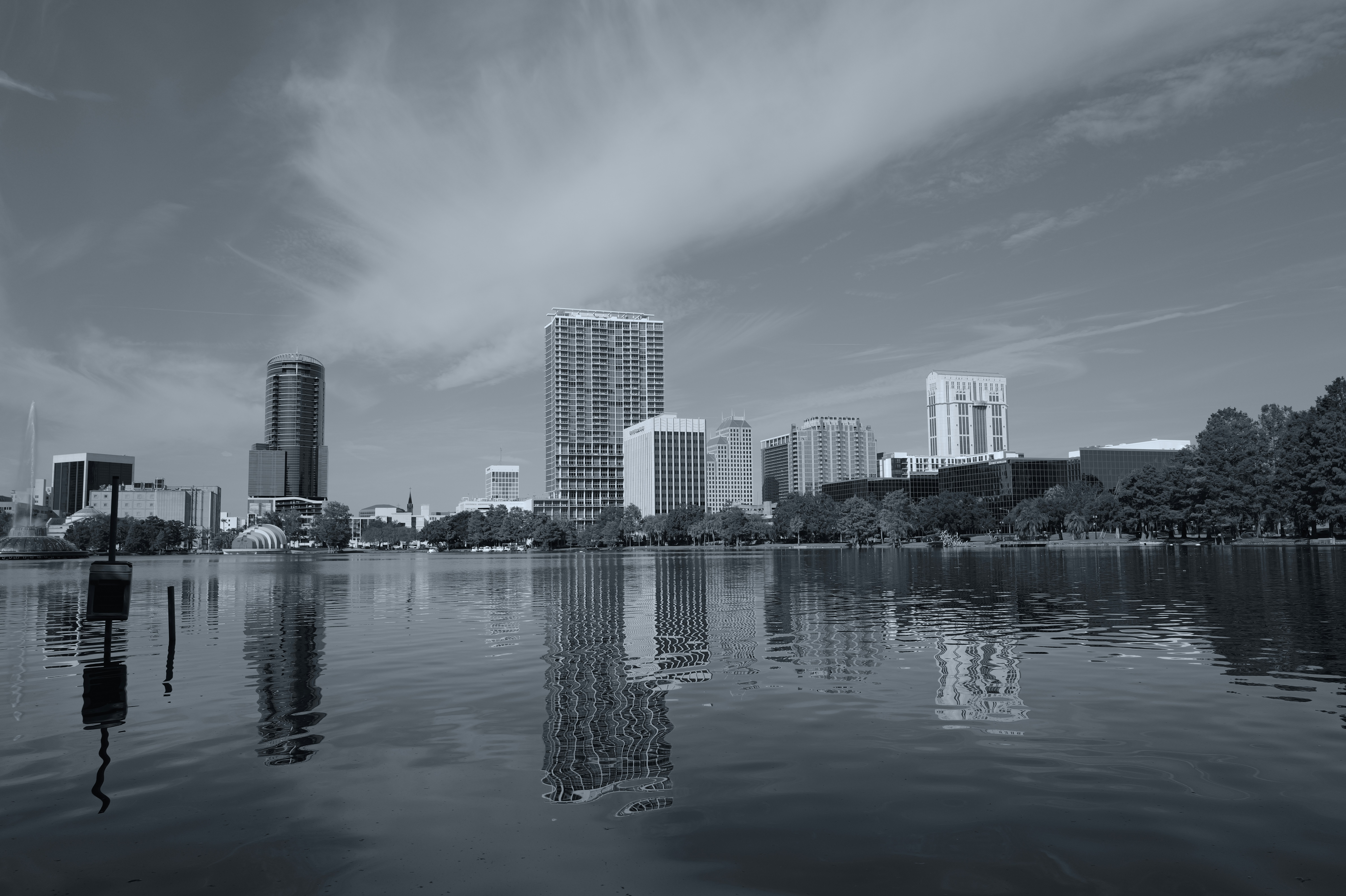 photo-1730053589957-46be714a2e8e?ixid=M3