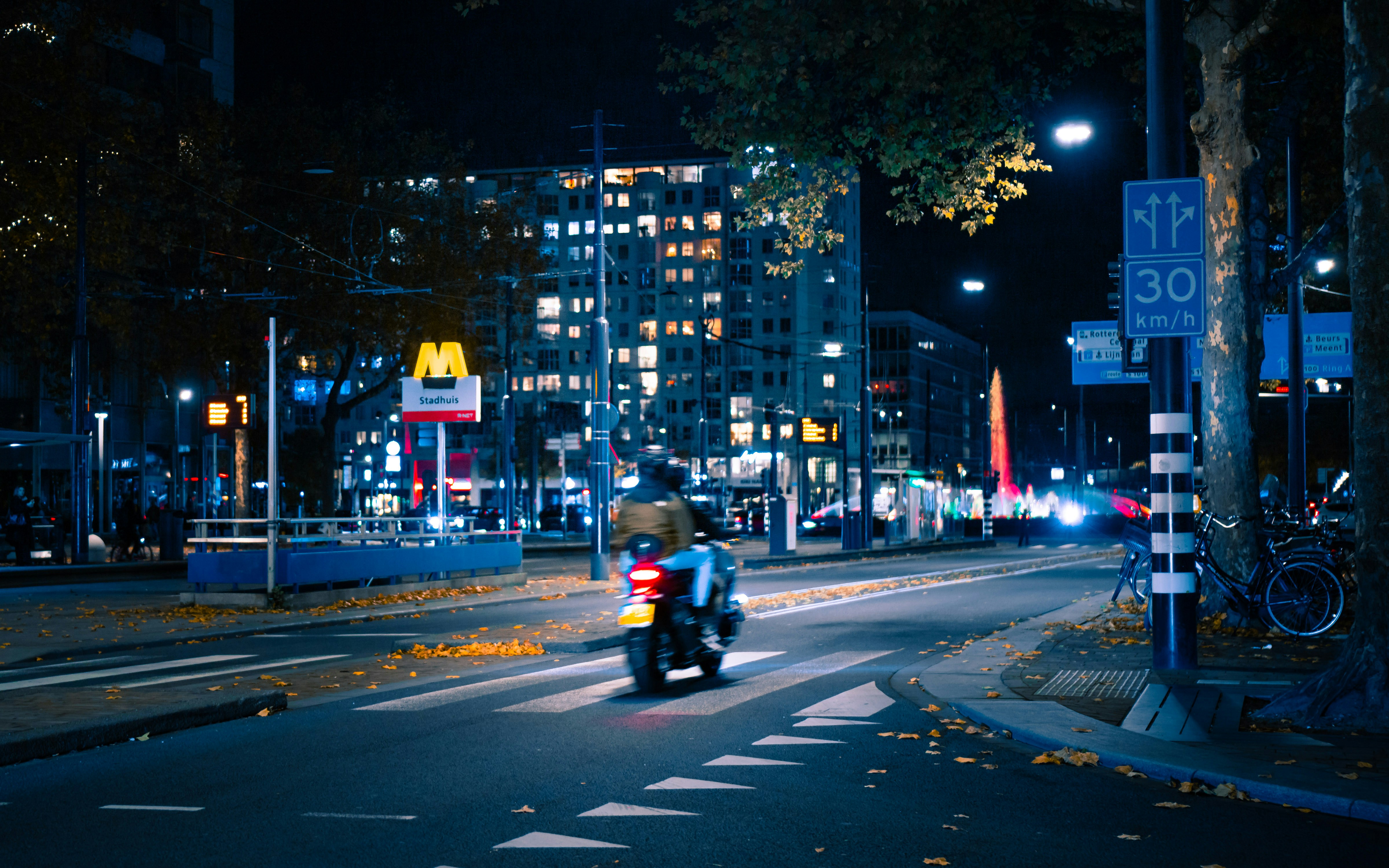 Photo by michaelfousert