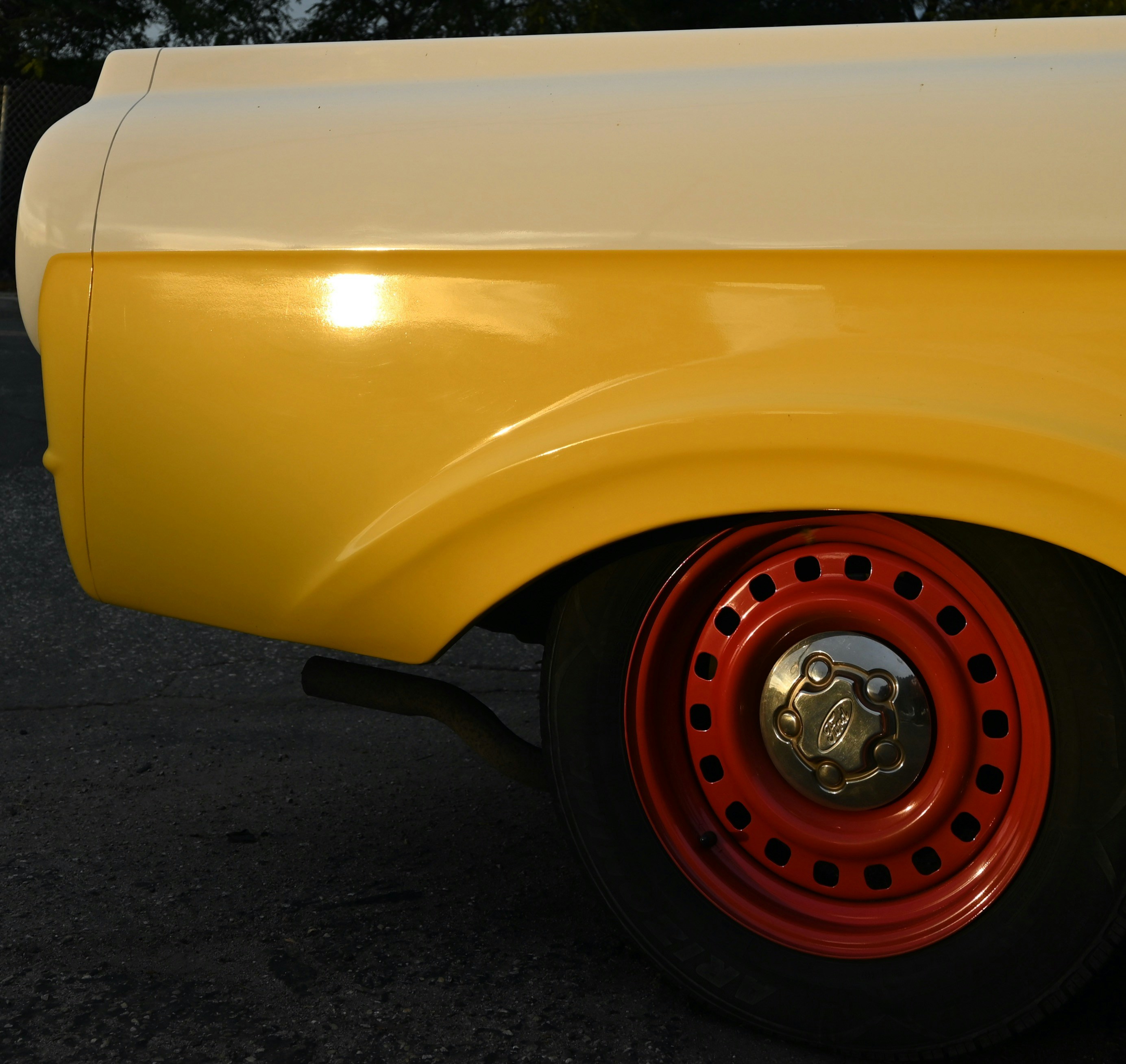 VX-R Heritage classic livery detail on rear quarter panel