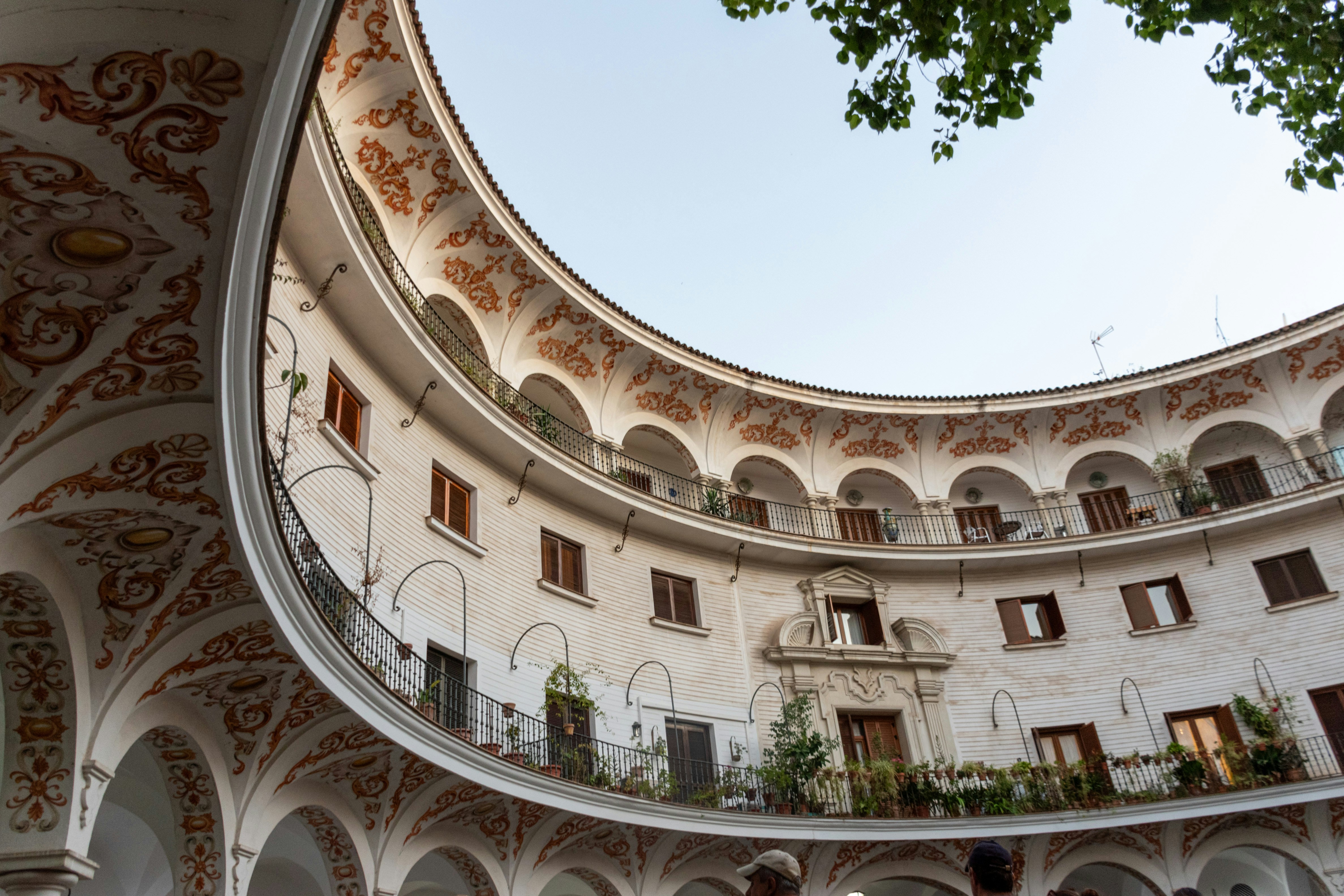 A circular building with a skylight in the middle of it