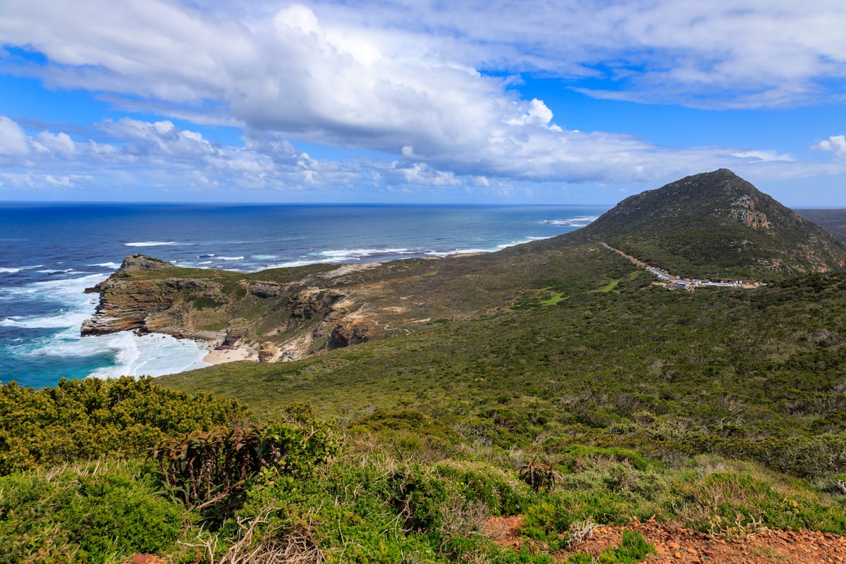 Coastal Wedding Venues on the Cape Peninsula: Ocean, Mountain and Open Sky