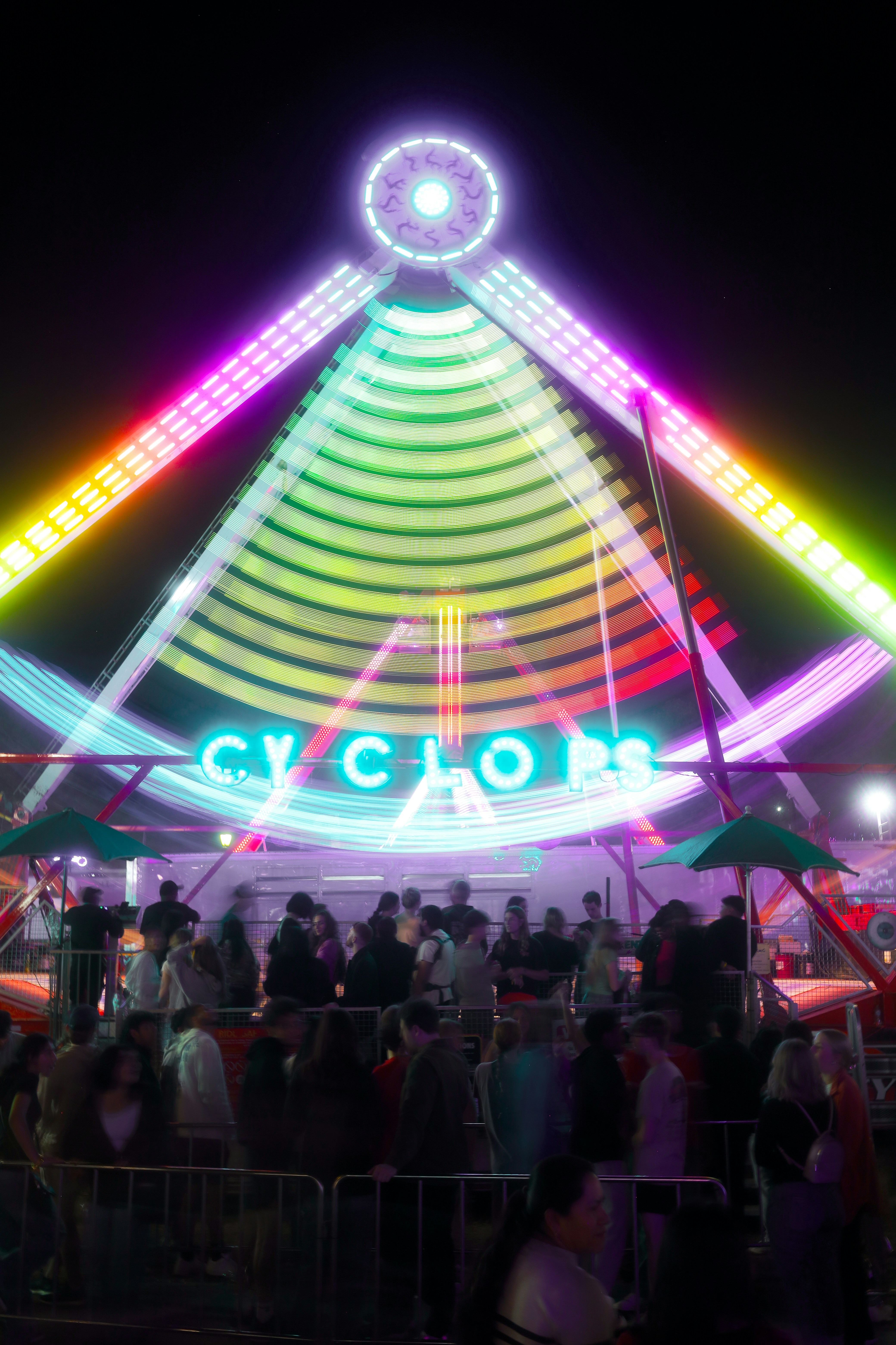 [hikaye] : ÖZET: Katlanılmaz Bilmiş Adam...