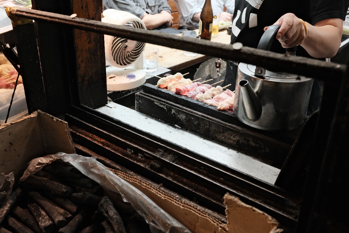 不同居酒屋的お通し變化——從精緻的前菜到簡單的小缽