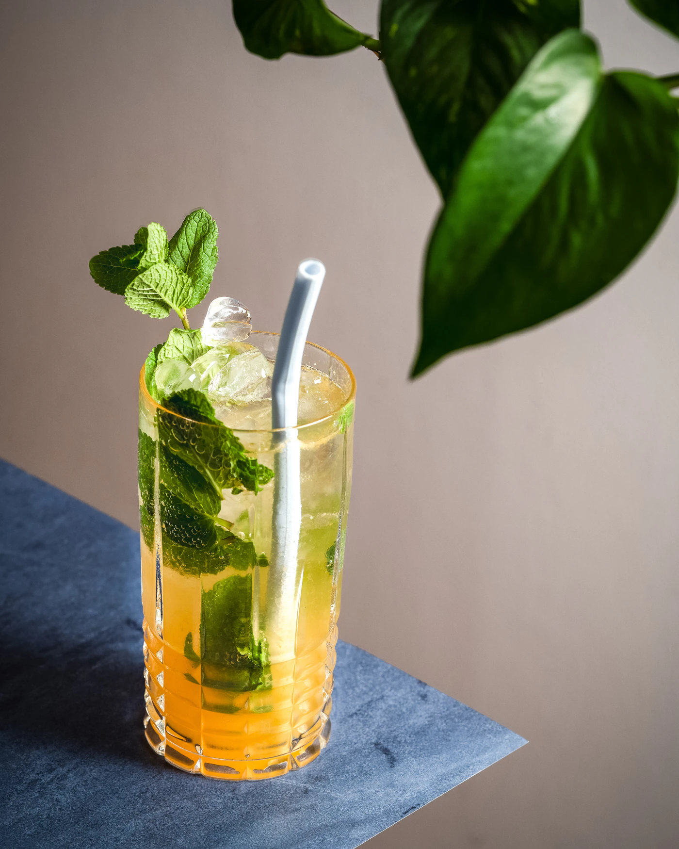 Long pour with straw