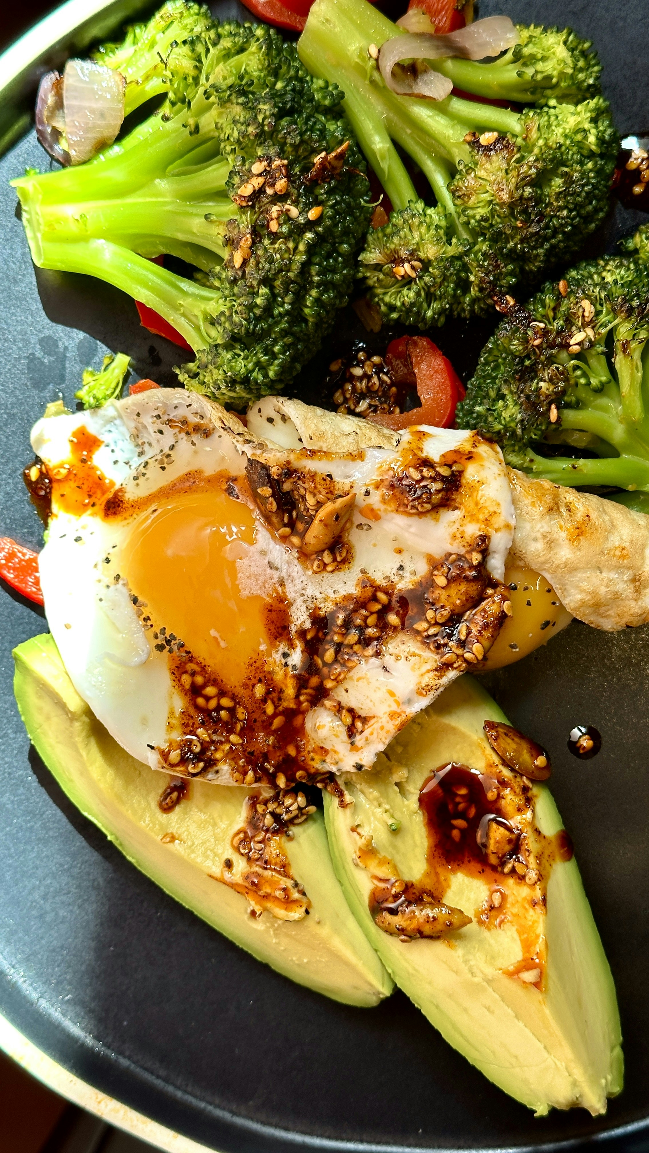 photo-1730406928893-606a8c8d5fc7?ixid=M3wxMjA3fDB8MXxzZWFyY2h8NzR8fEtldG98ZW58MHx8fHwxNzUzMjc0NjE3fDA%5Cu0026ixlib=rb-4.1.0