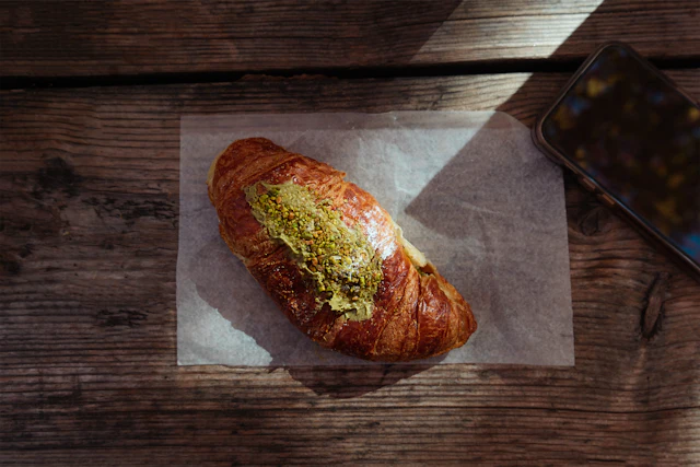 pistachio pastry