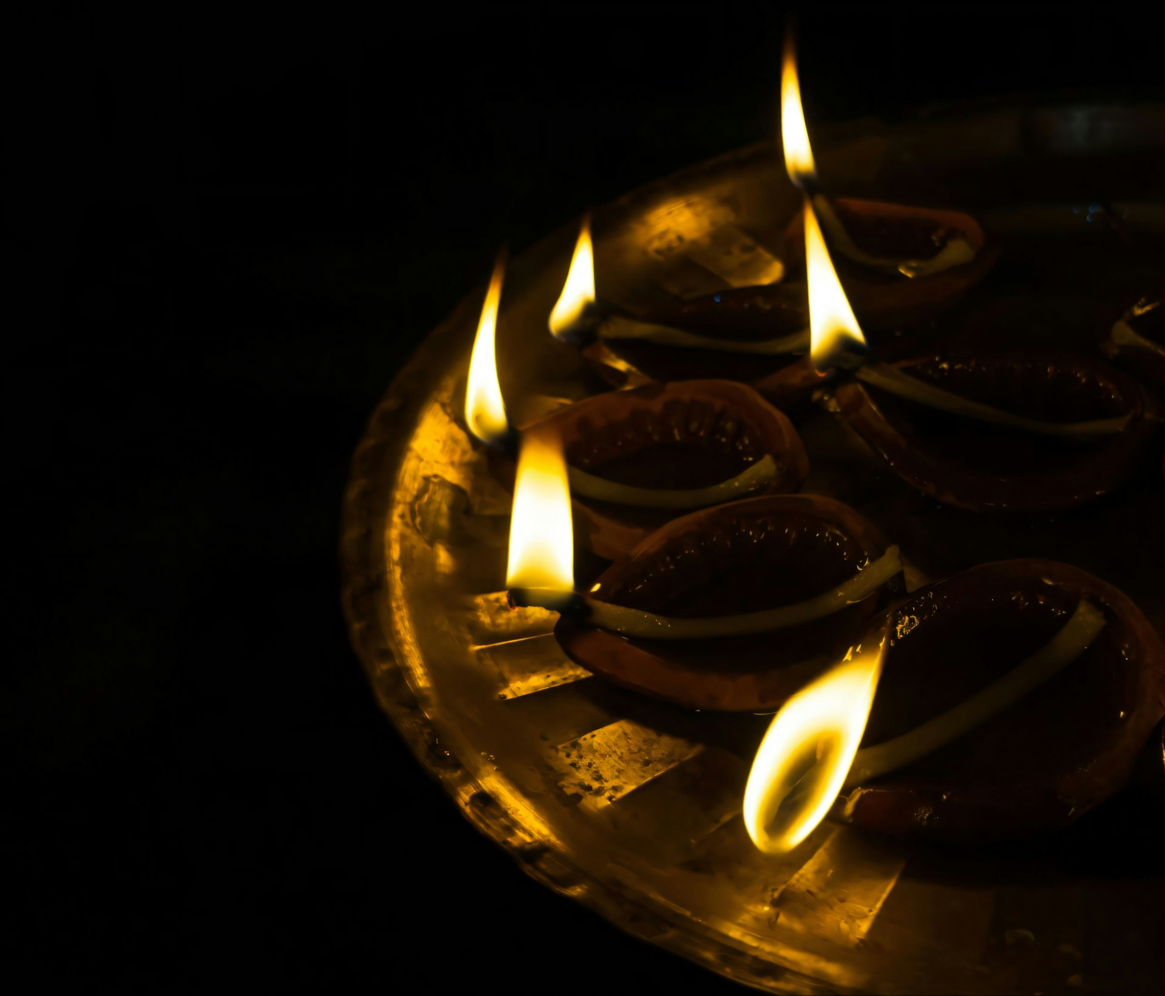 Unique Diwali Greetings & Wishes to Melt Every Heart