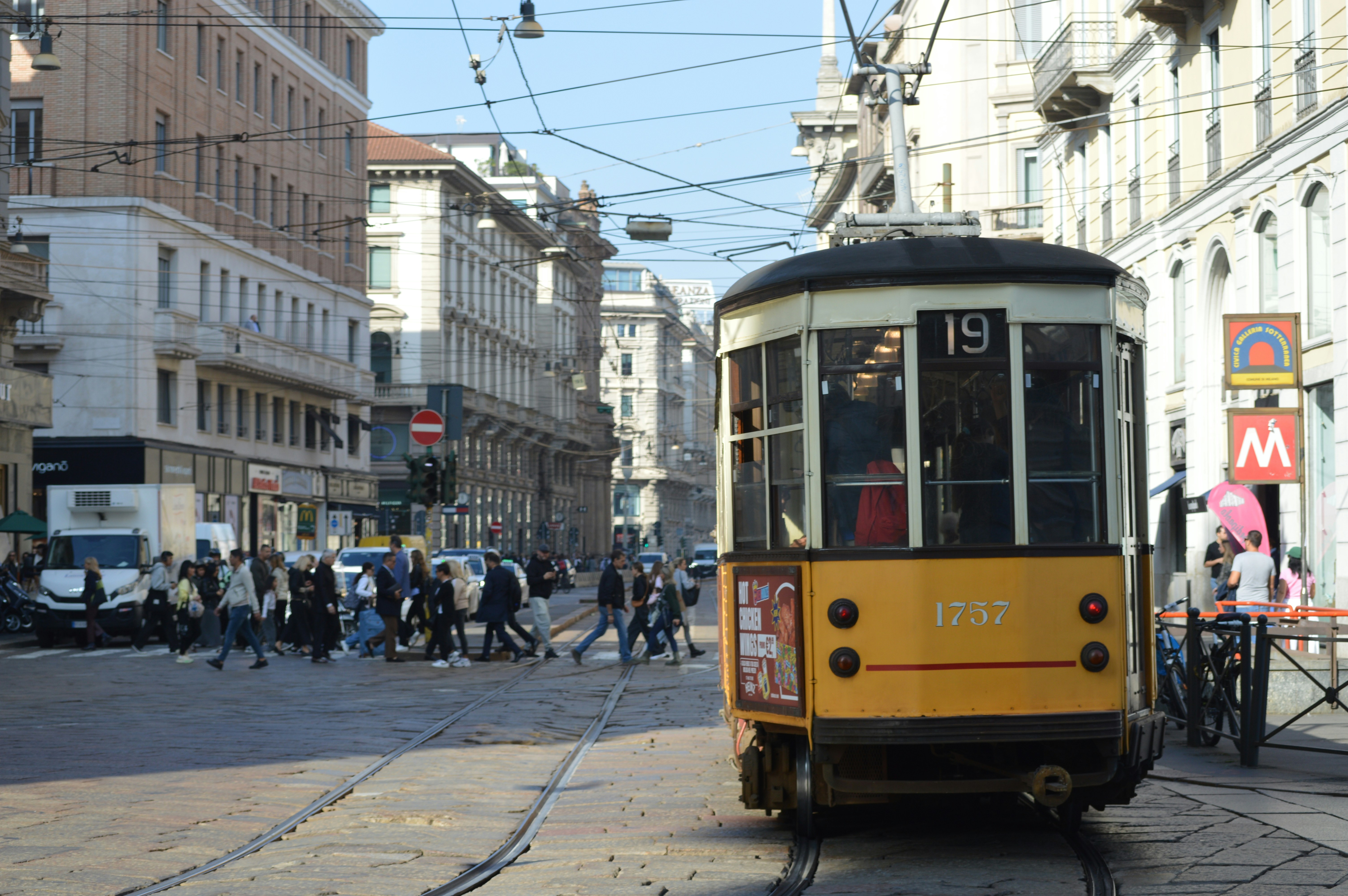 Photo by joshimilestoner