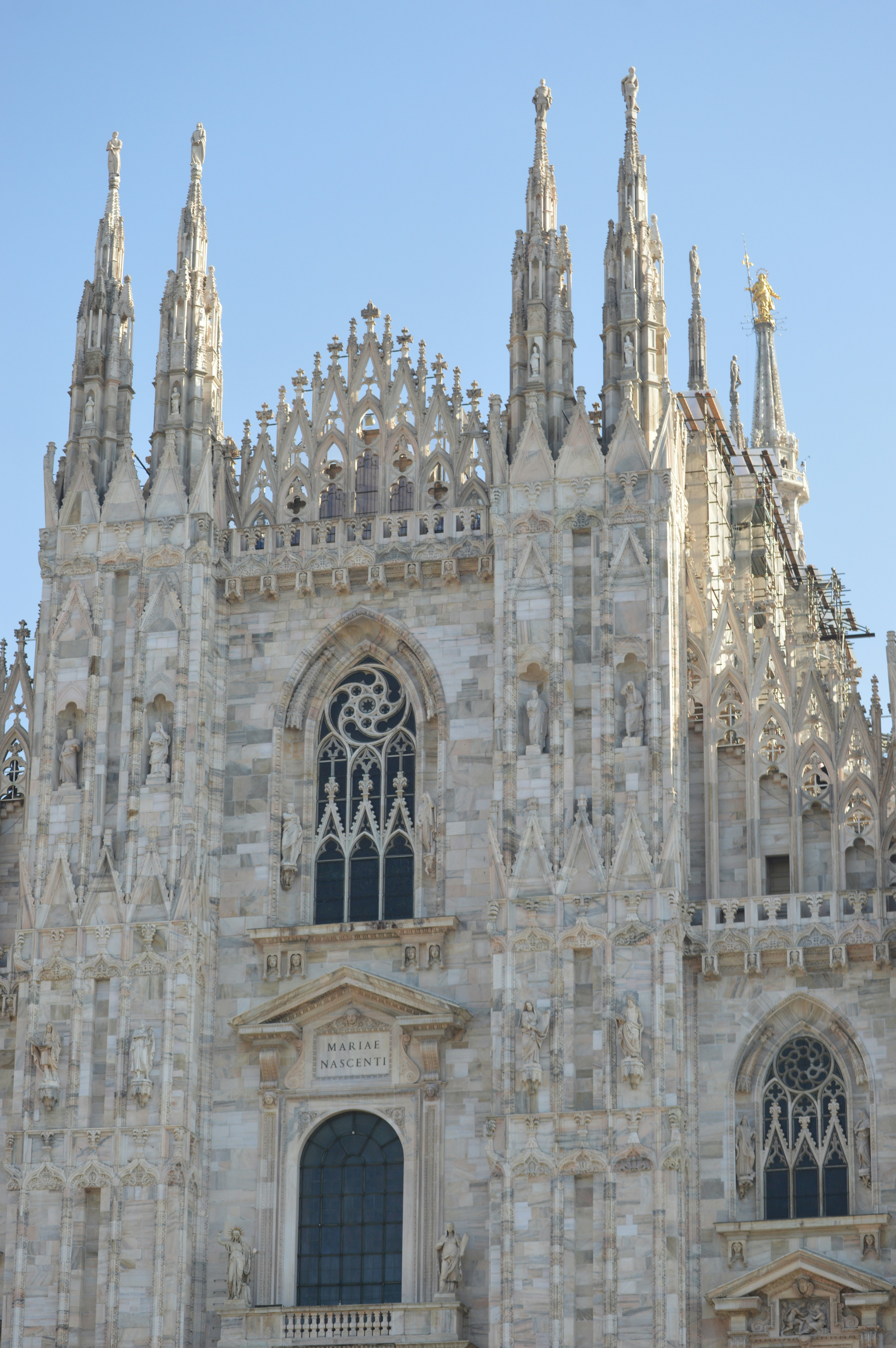 Photo by joshimilestoner