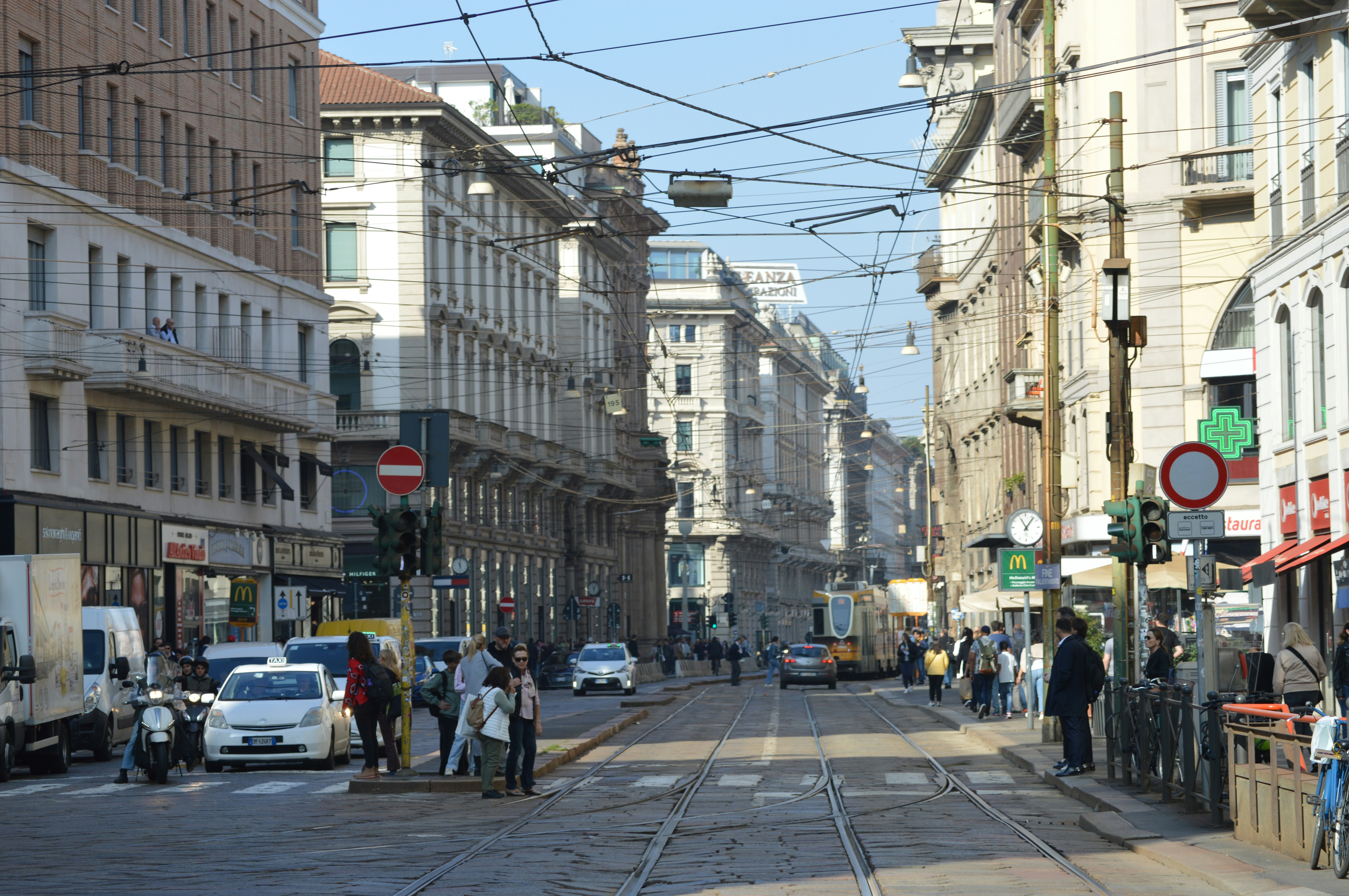 Photo by joshimilestoner