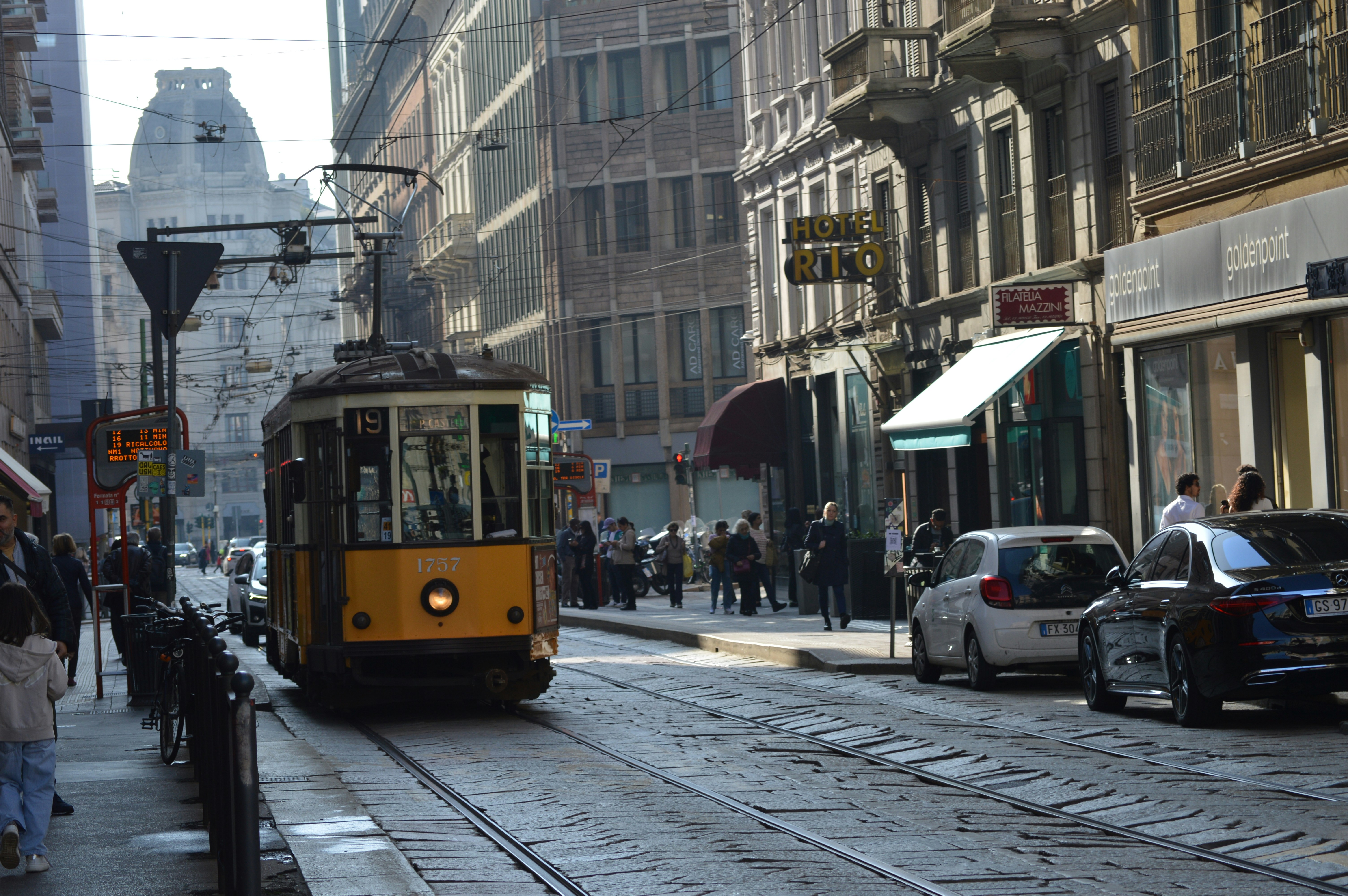 Photo by joshimilestoner