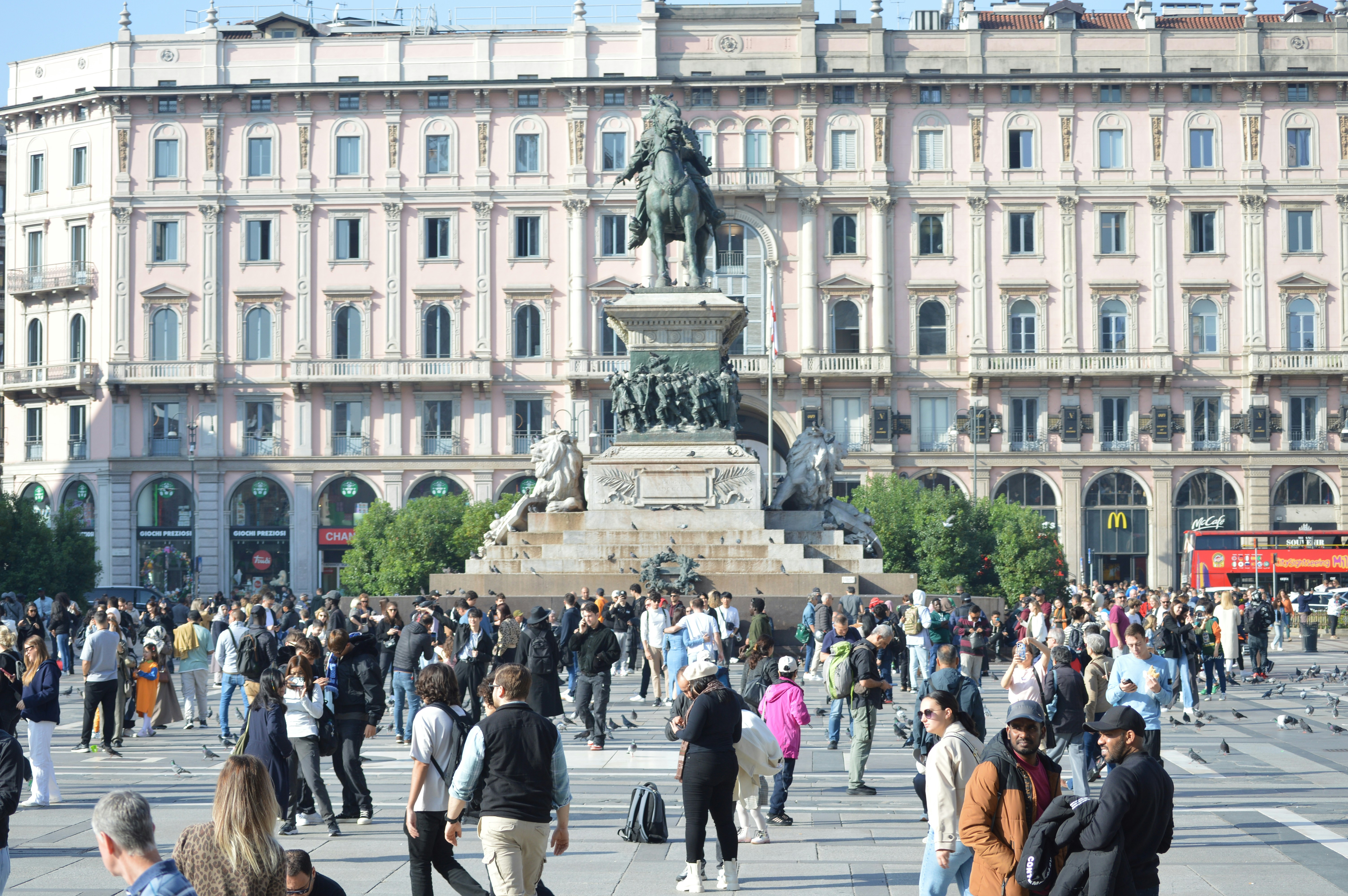 Photo by joshimilestoner