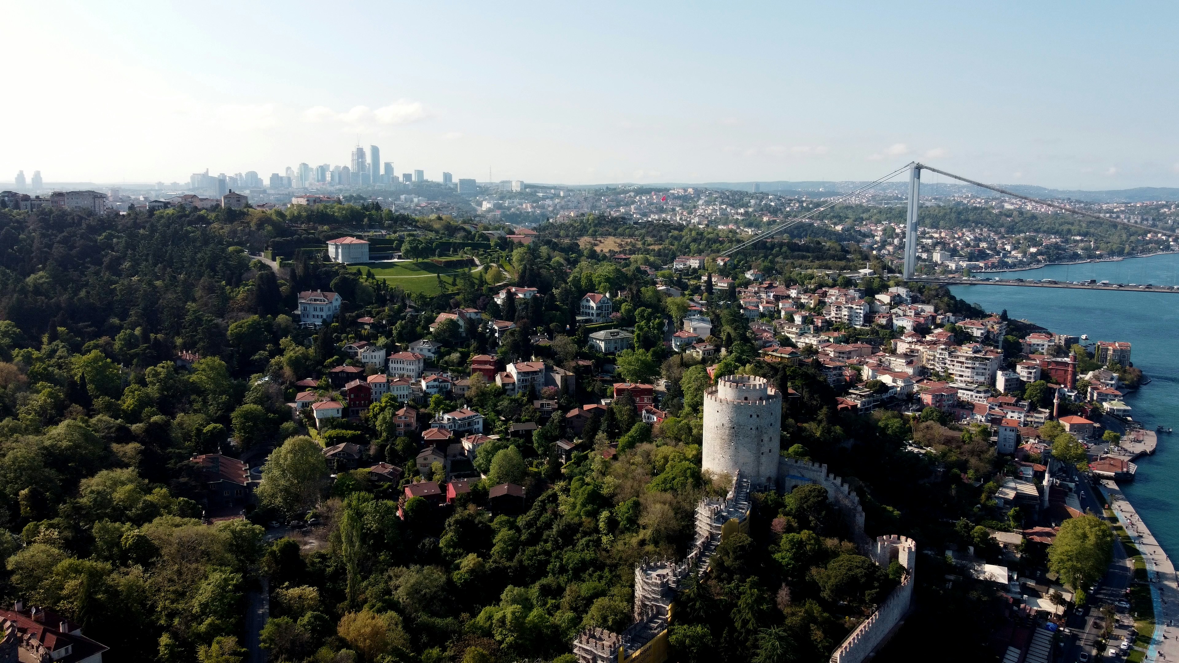 Photo by juliengoettelmann