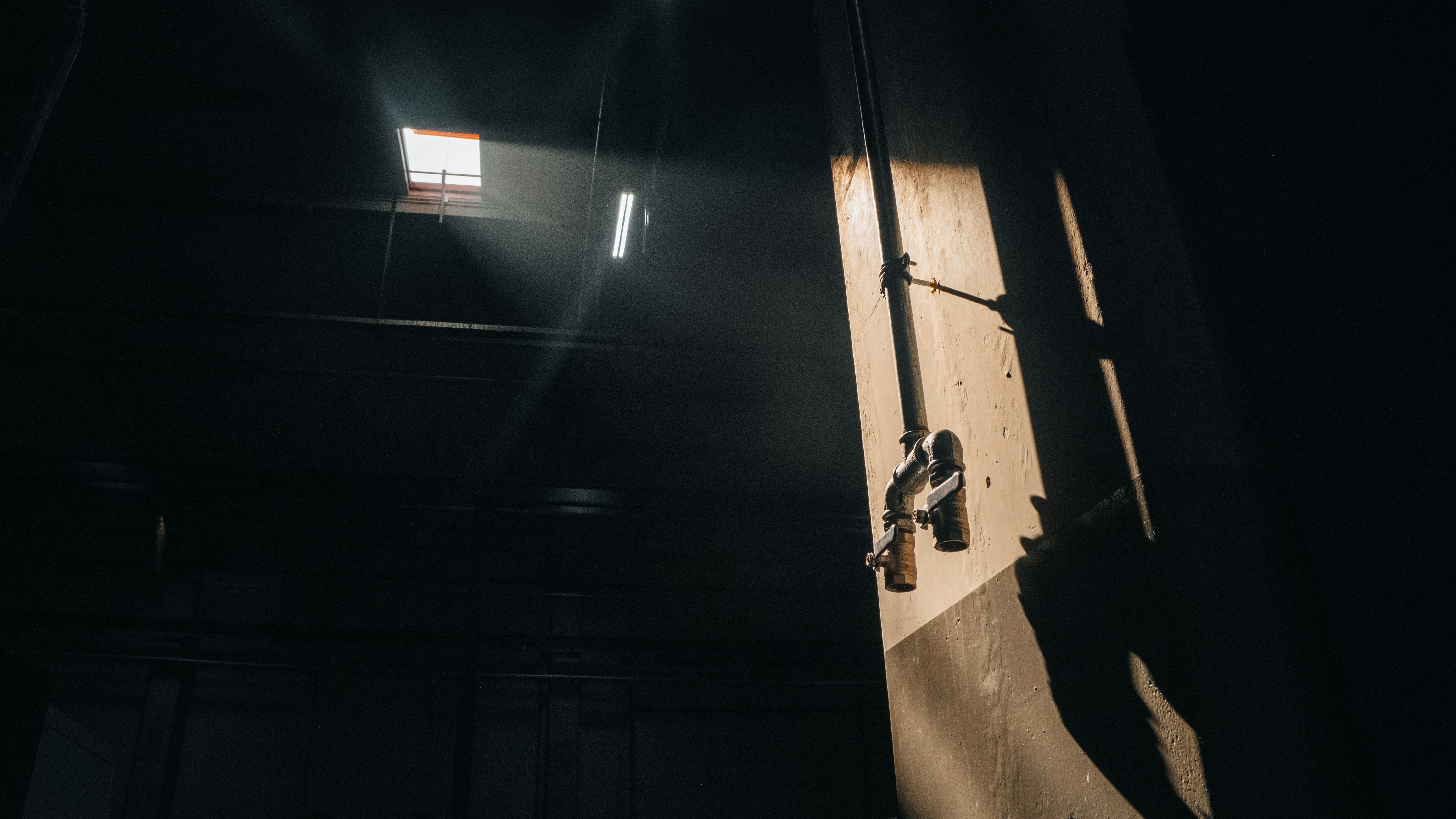 Industrial valve installation