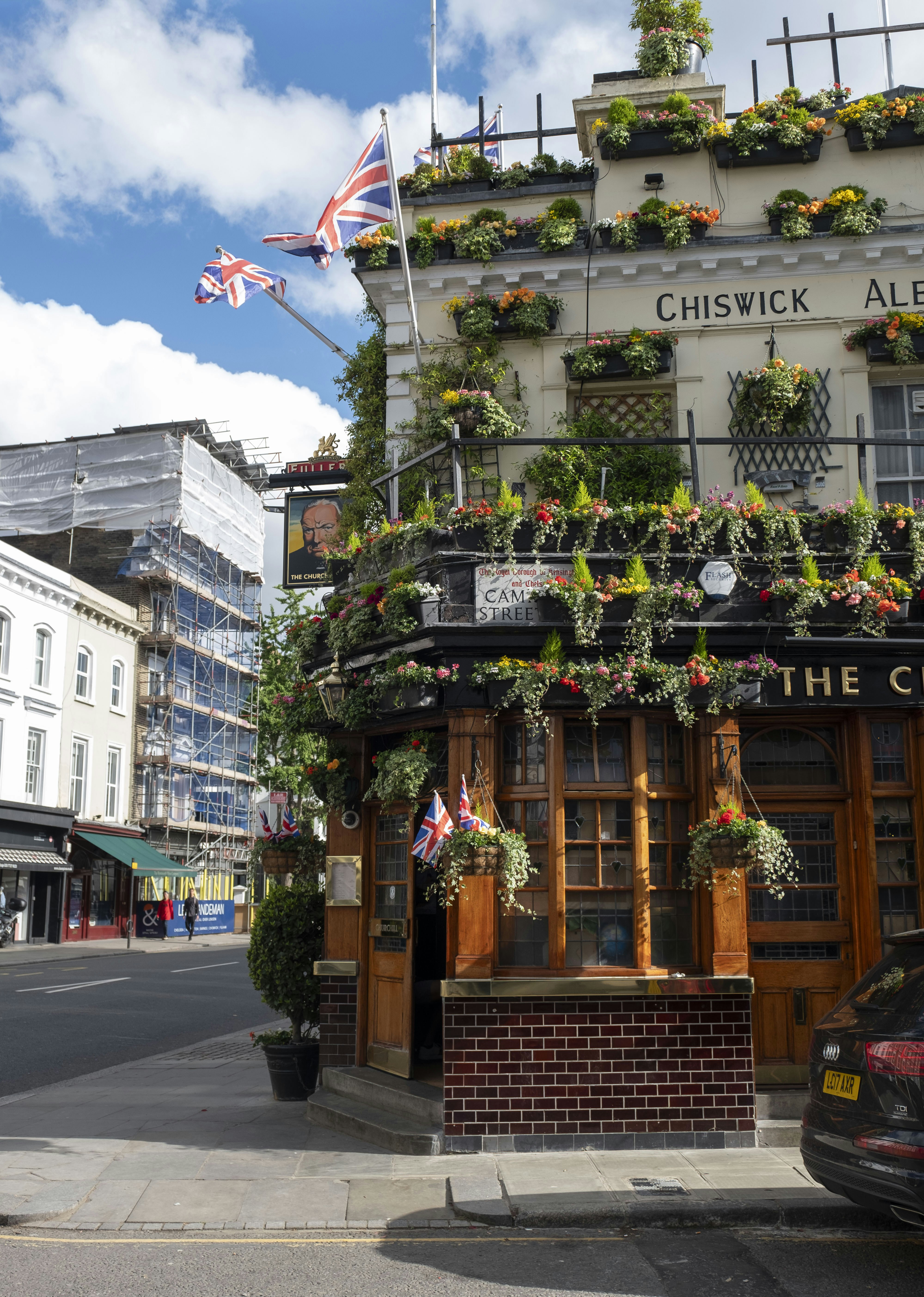 Photo by photohelensoroka