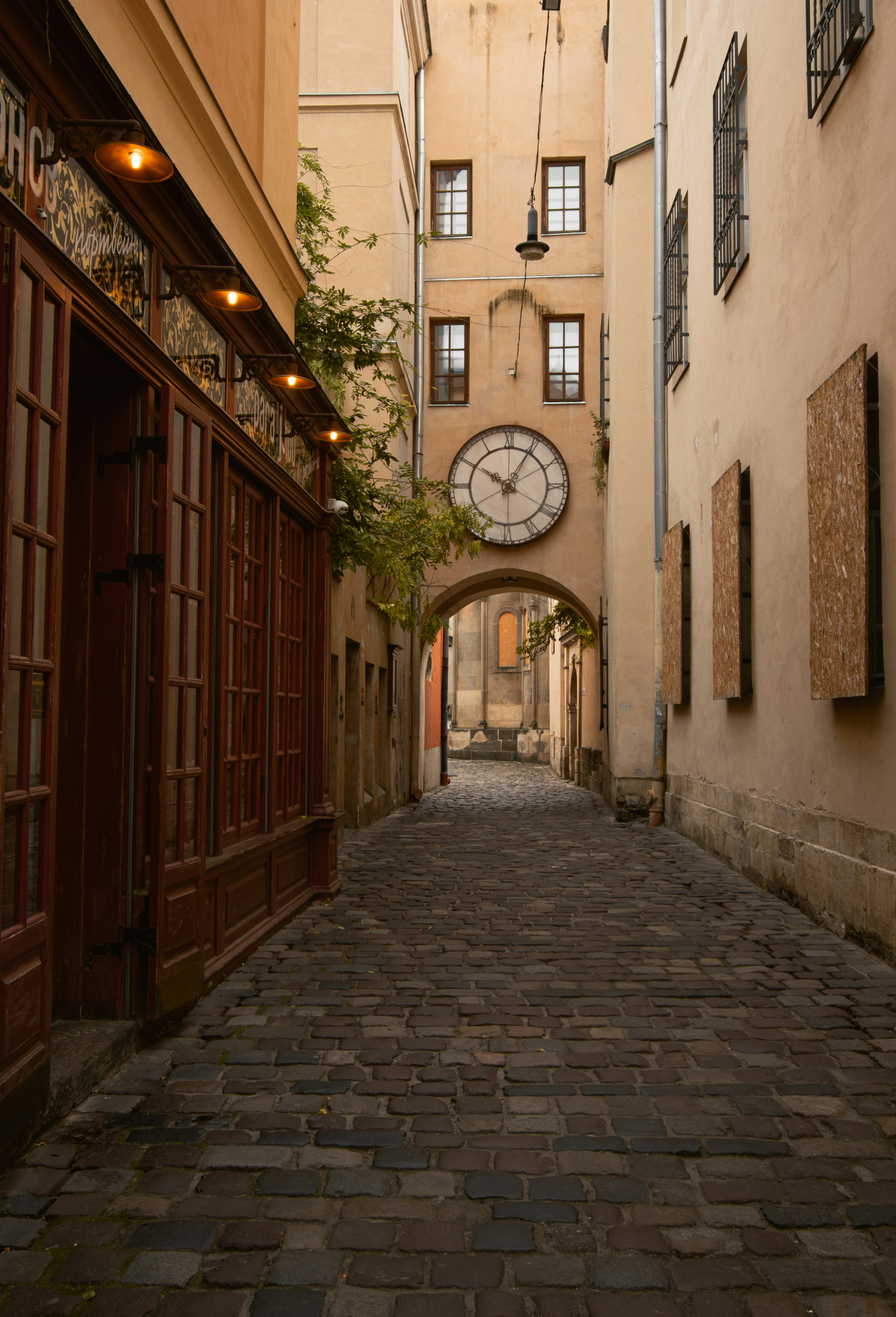 Photo by karynaviktori