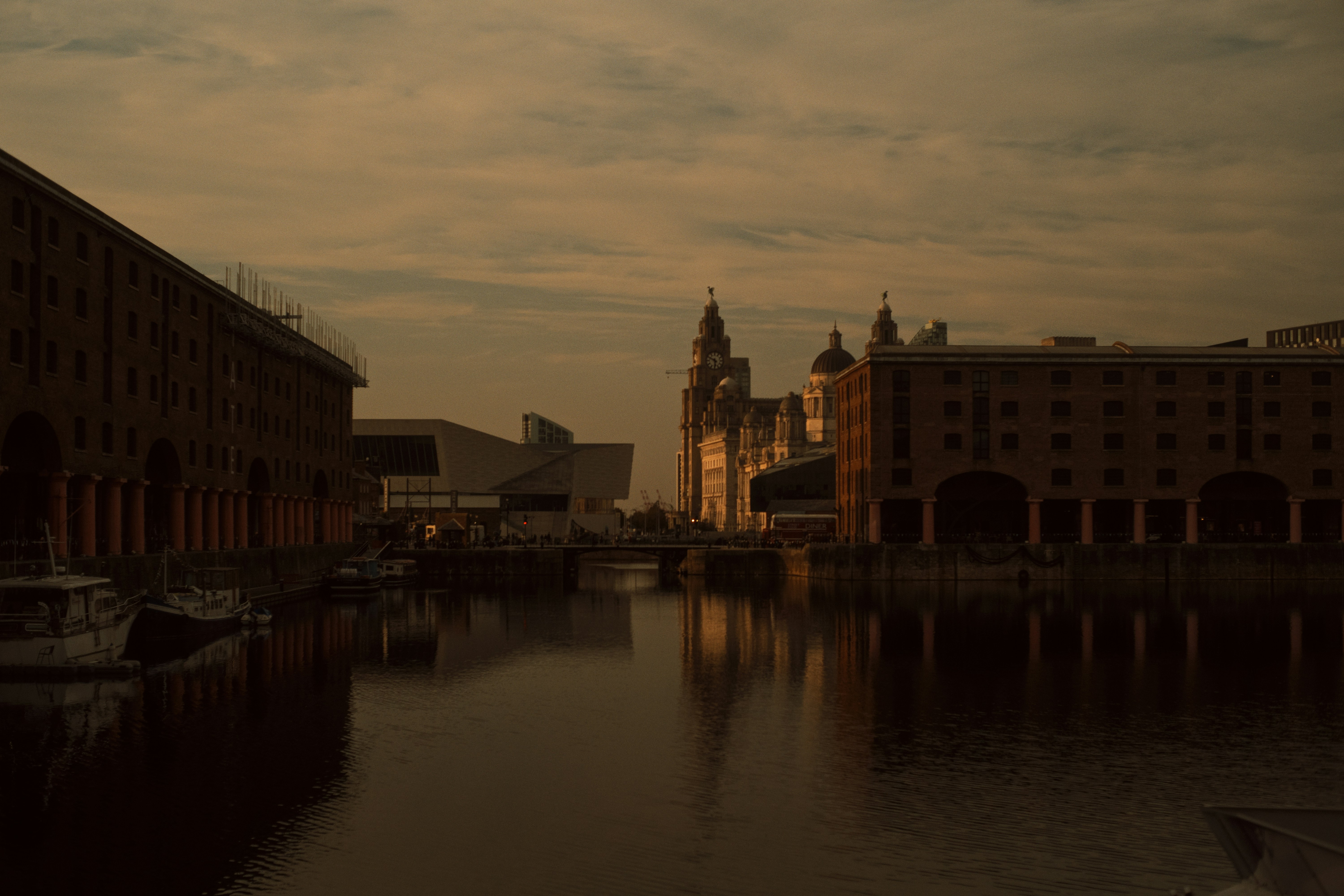 Image by 11th gate via Unsplash