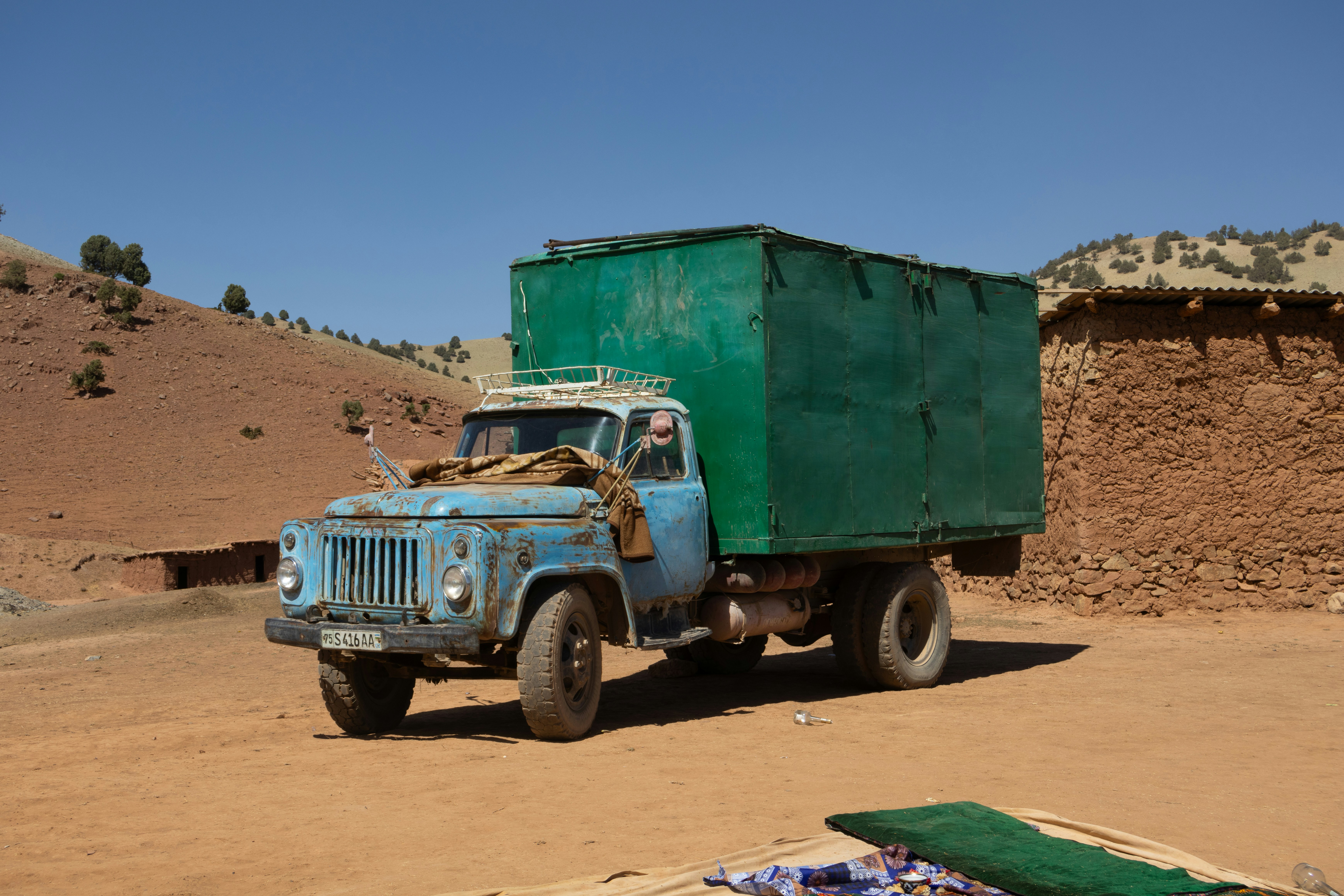 Turning Trash into Treasure: The Rise of Upcycling in Moroccan Communities