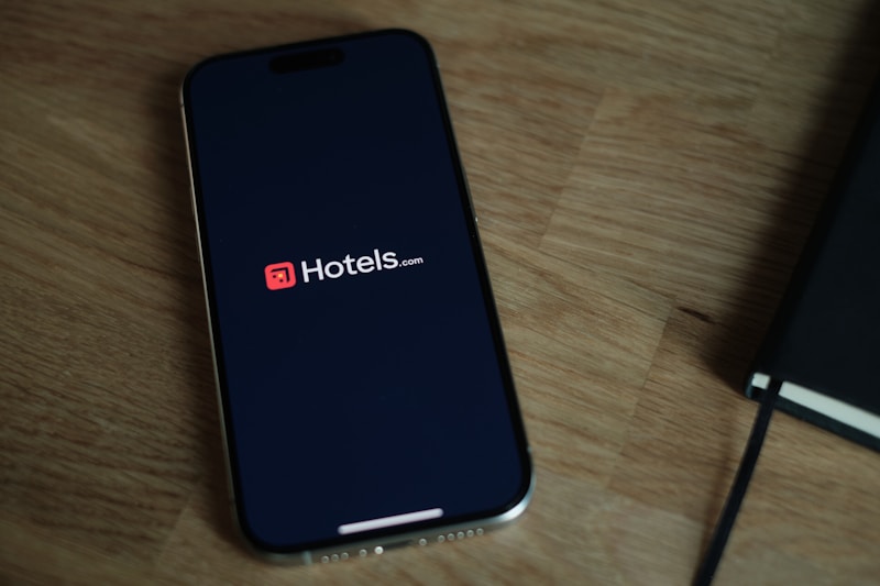 Hotels.com