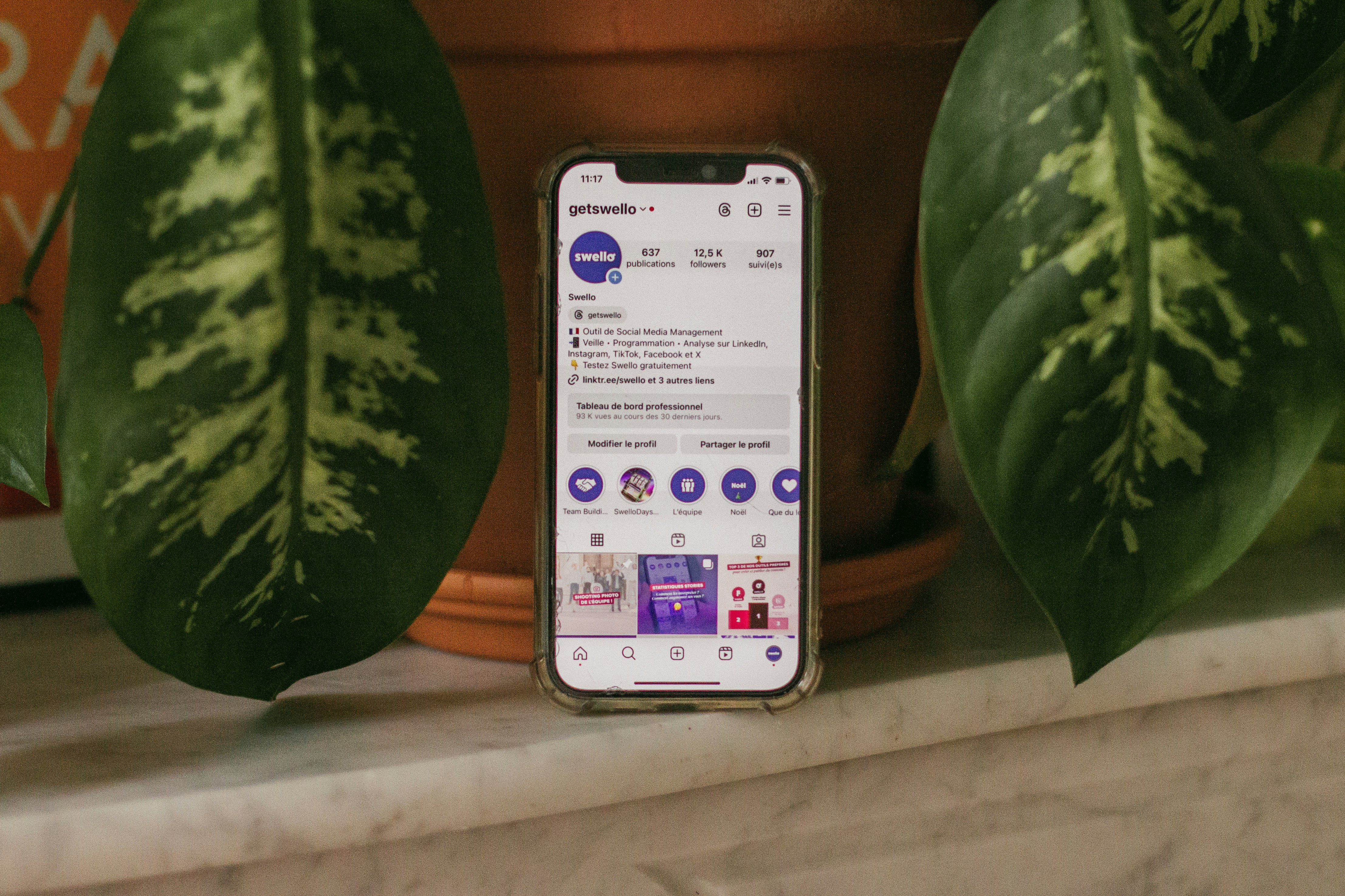 Unlock New Audiences: Instagram Reels' Collaborative Collections for SMM Growth