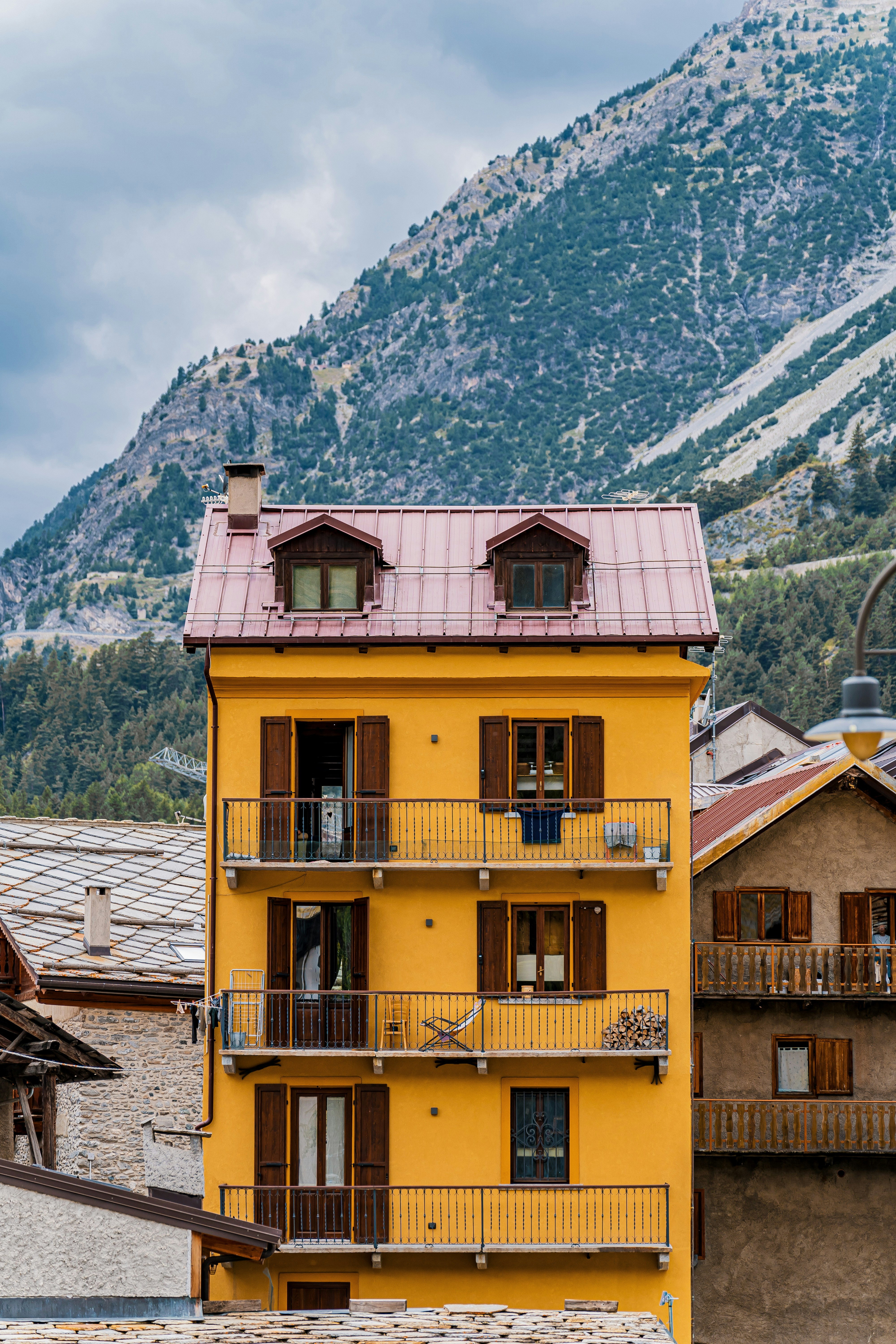 Neighborhoods That Shape the Experience