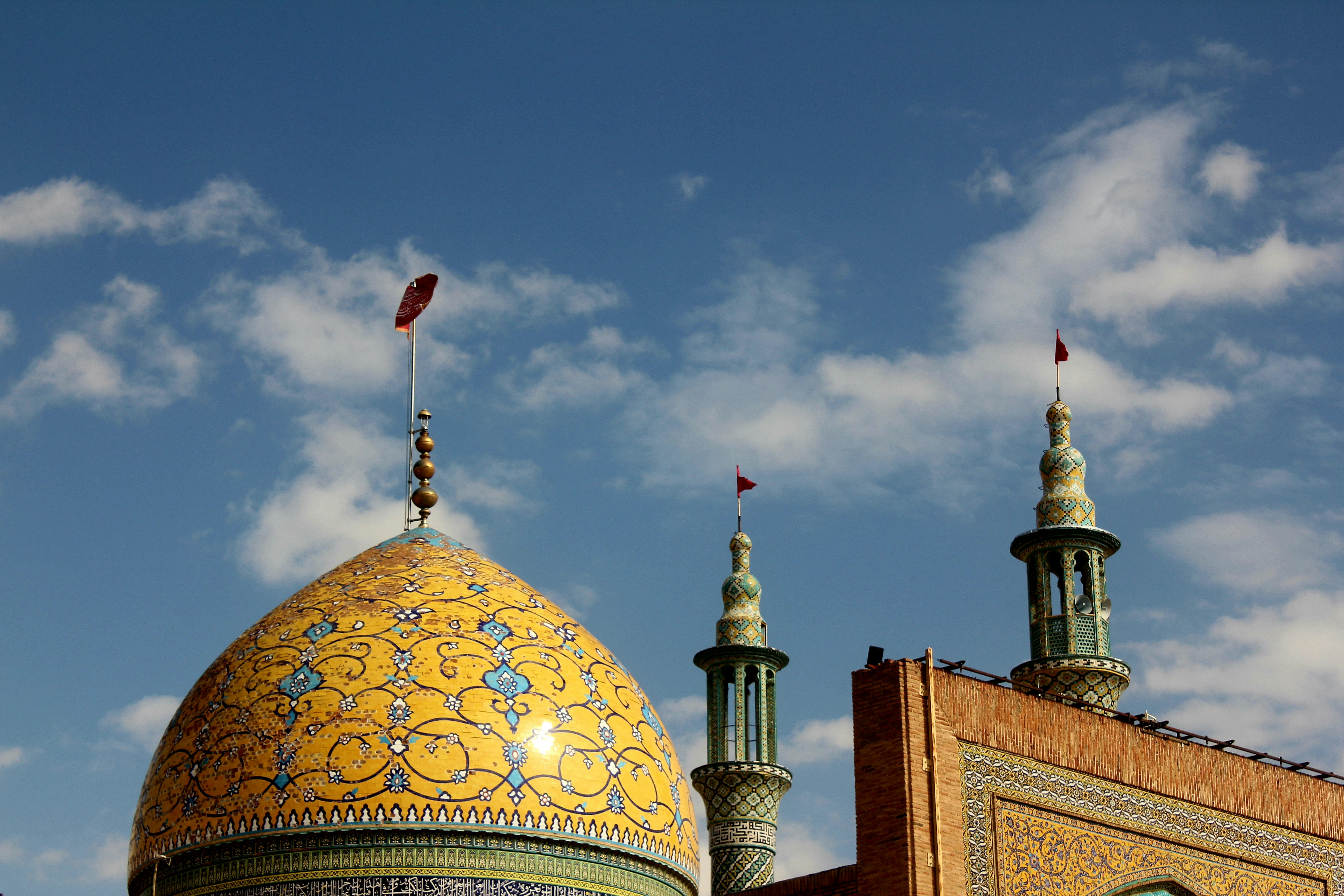 Photo by manavimoghadam