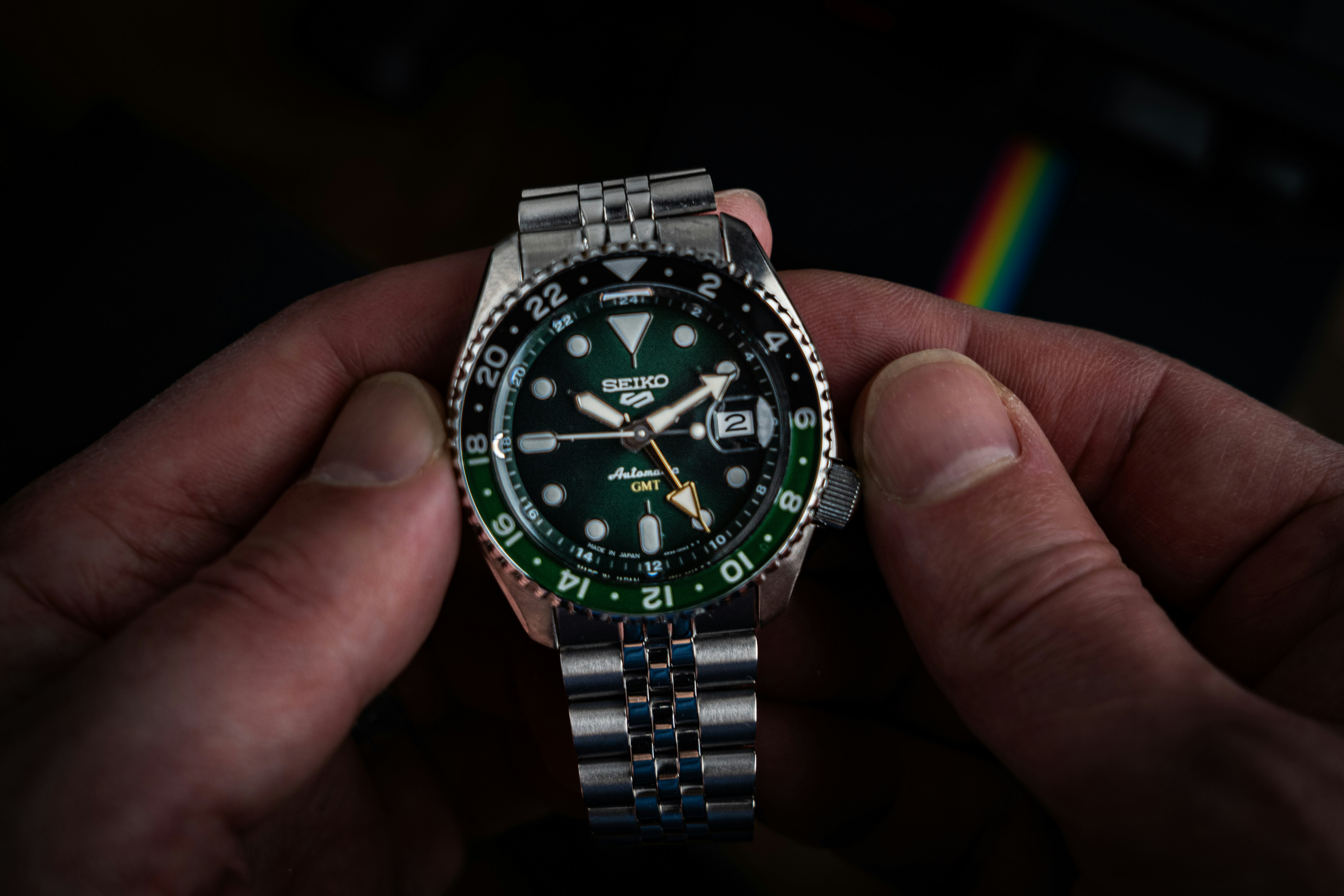 腕時計の針の仕上げ方法は種類豊富