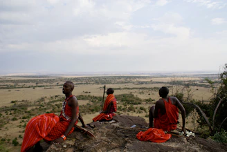 How many days in Maasai Mara Kenya safari game drive lions 2026