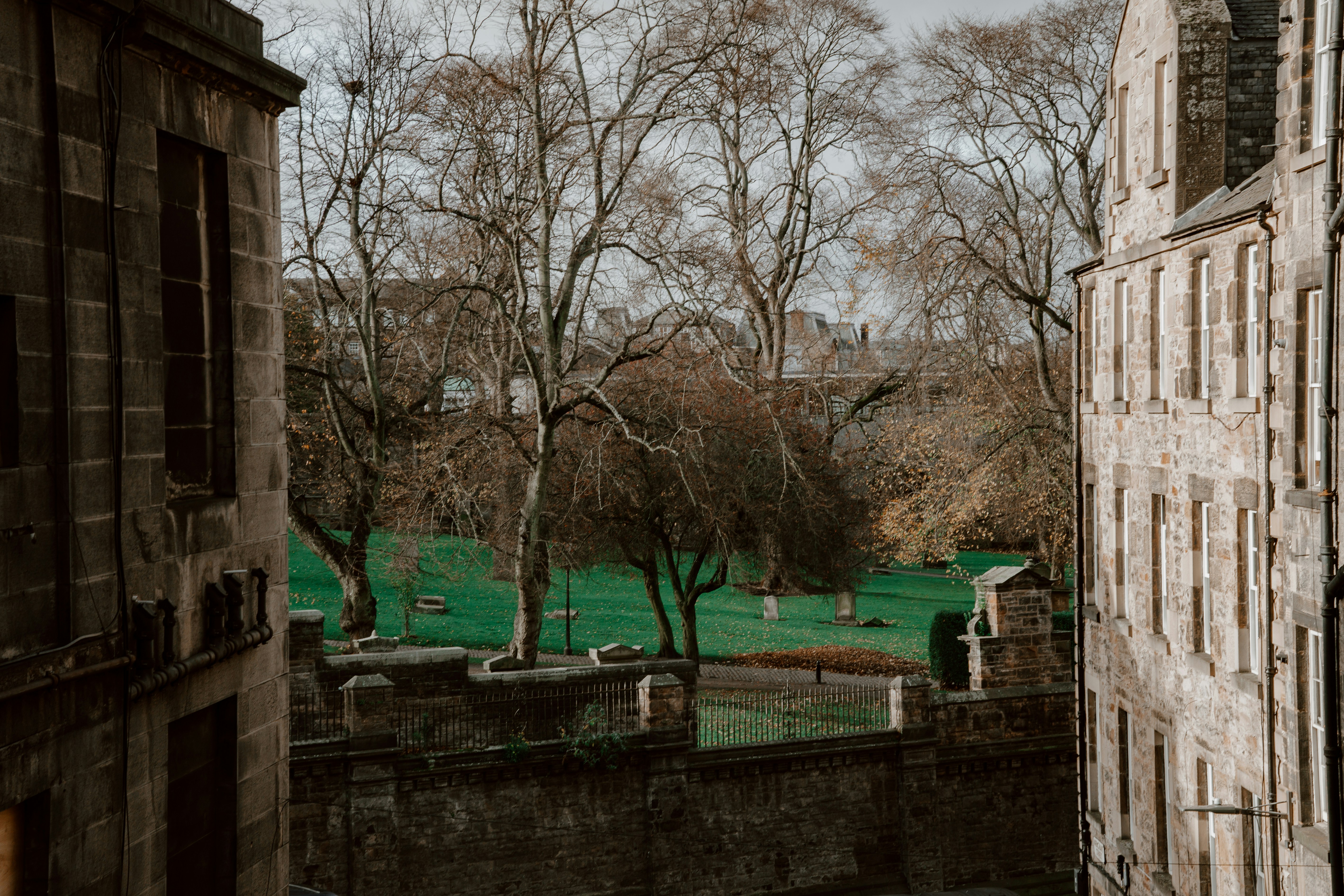 A view of a park from a window of a building photo – Free Ecossais ...