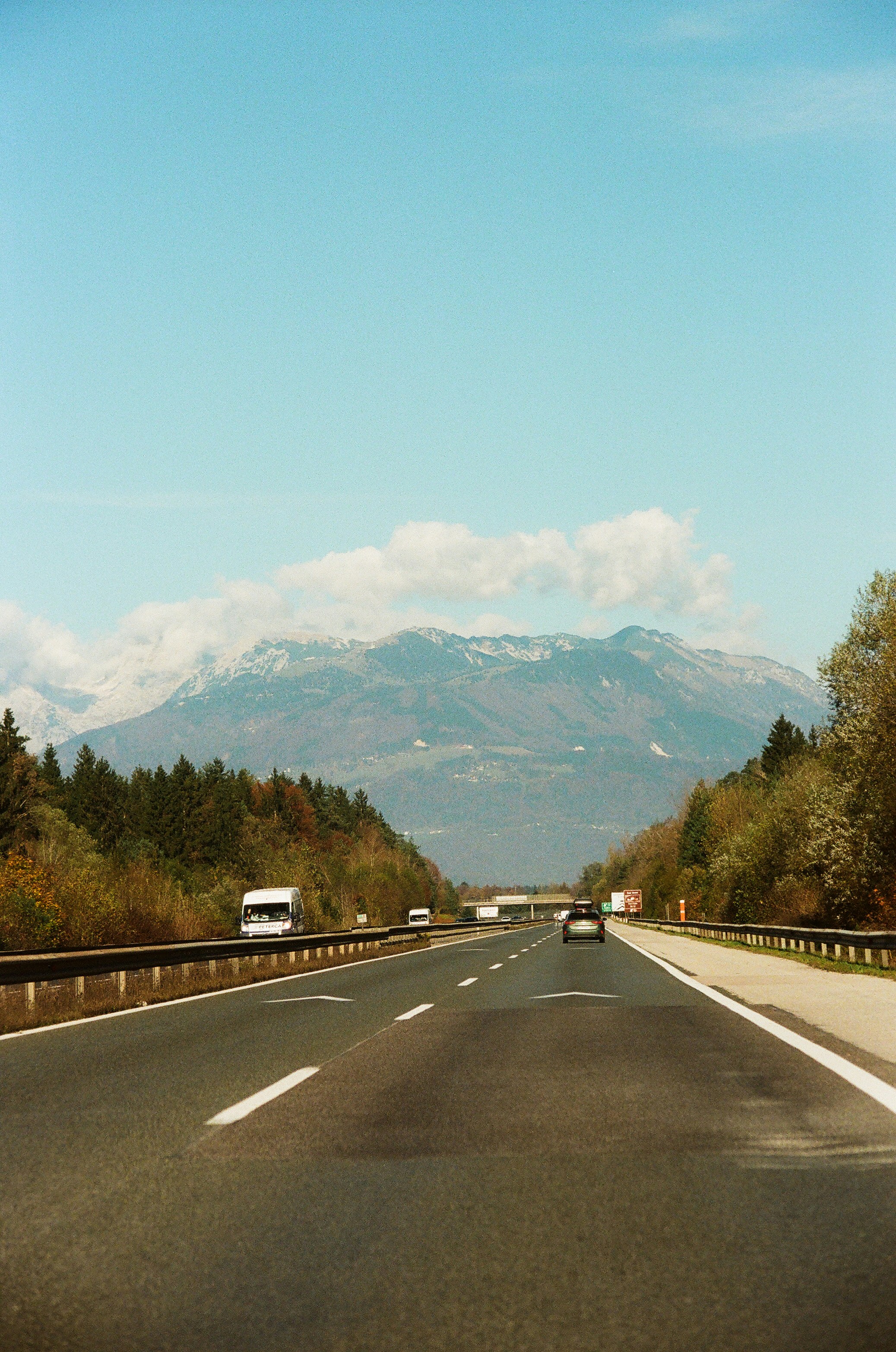 Photo by stachmann