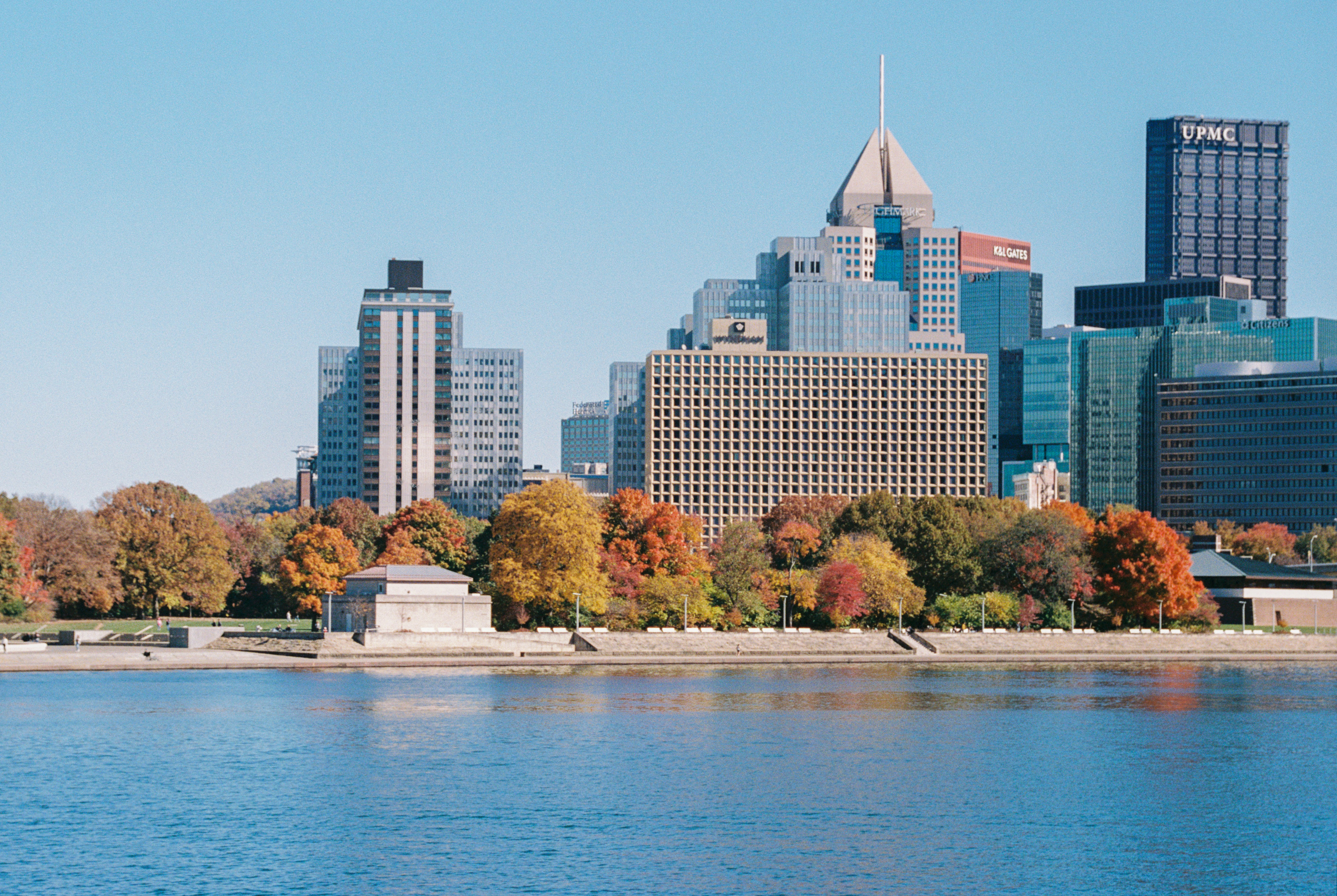 Photo by zhenyao_photo