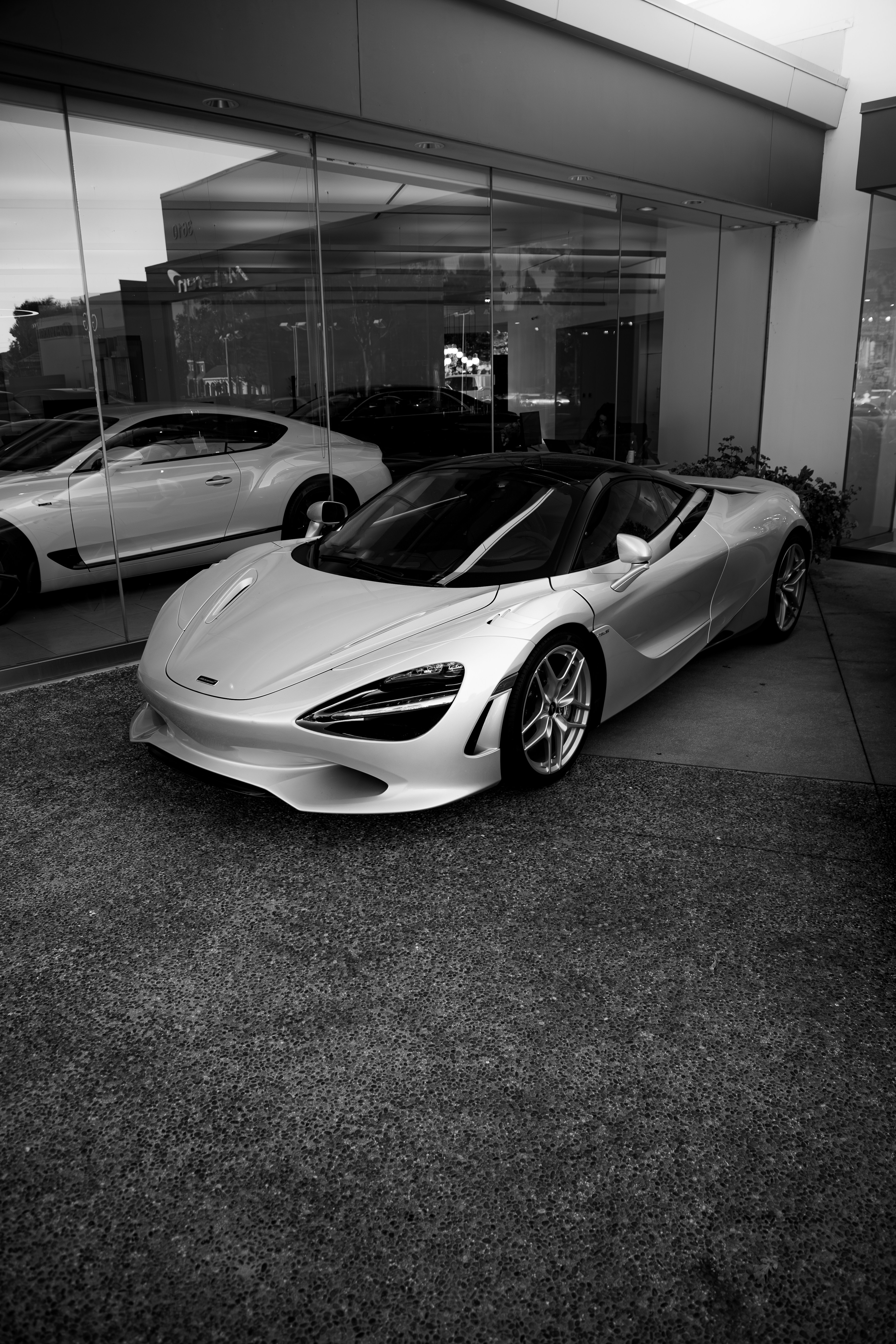 british sportscar wallpaper, wallpaper, Jaguar F-Type R: A Deep Dive into Performance 1