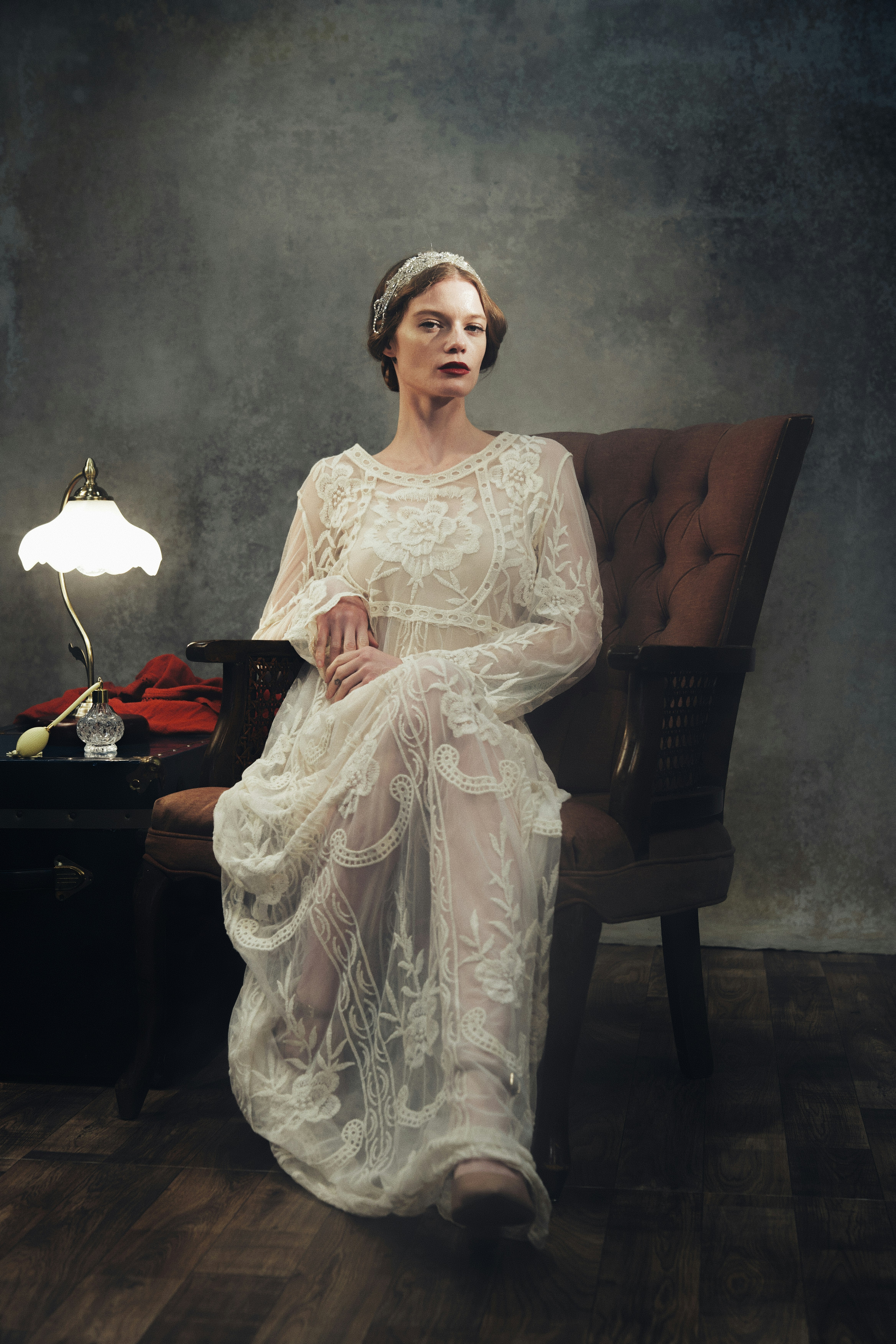 art deco wedding vintage, wallpaper, Art Deco Wedding Vows Affordable: Budget Vintage Ideas 6