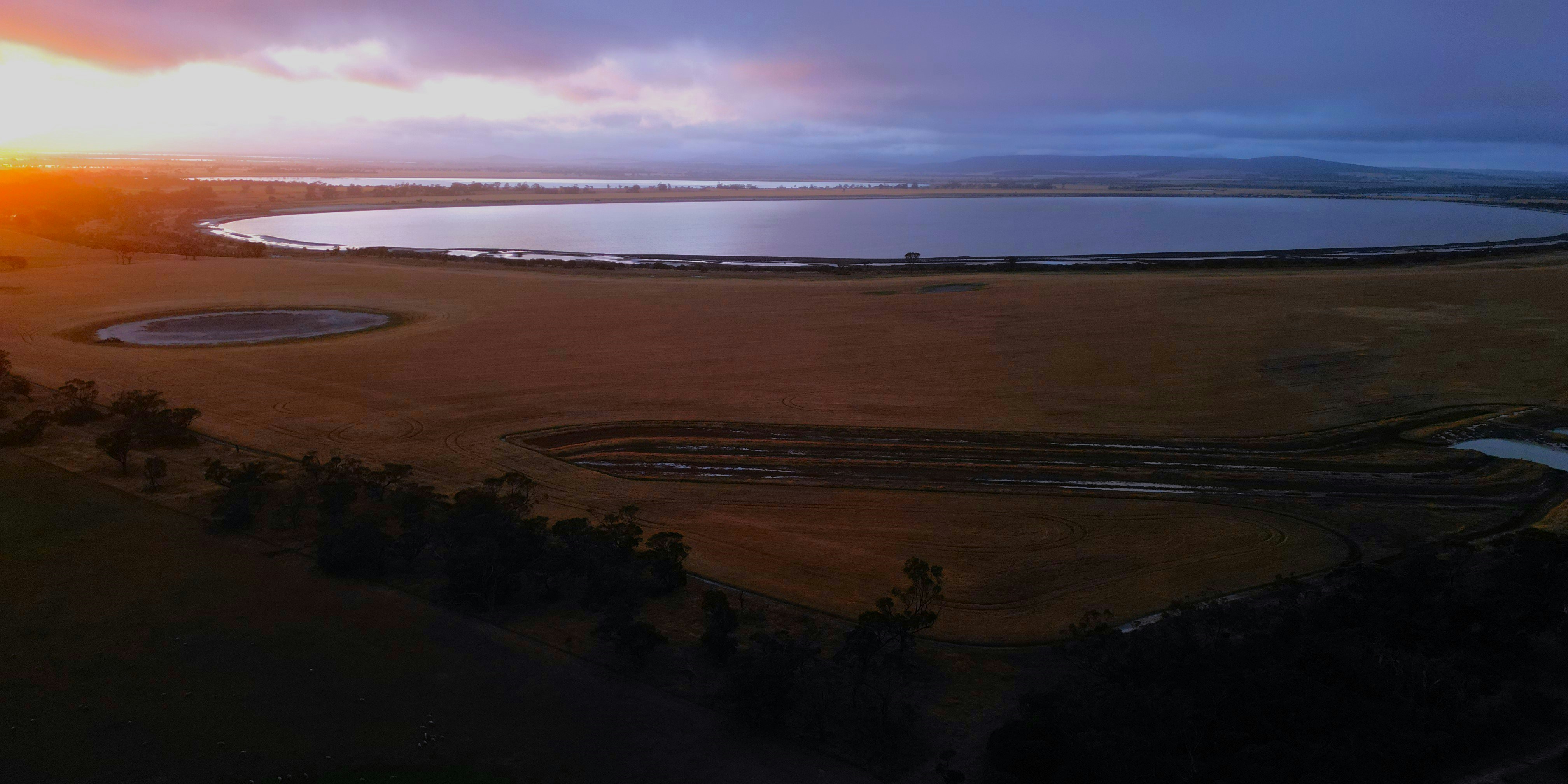 Photo by photoken123