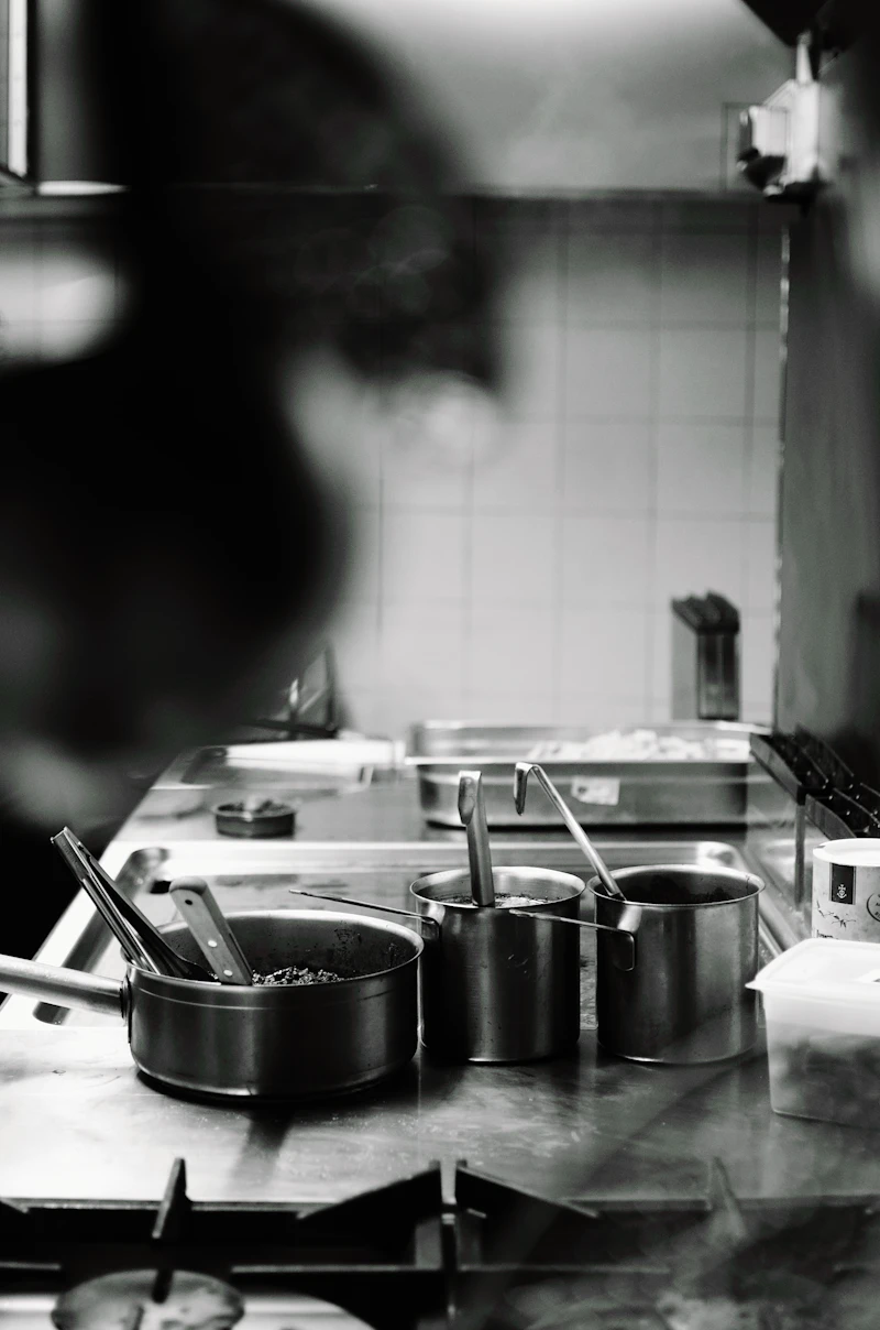Pilot Kitchen Chia Sẻ