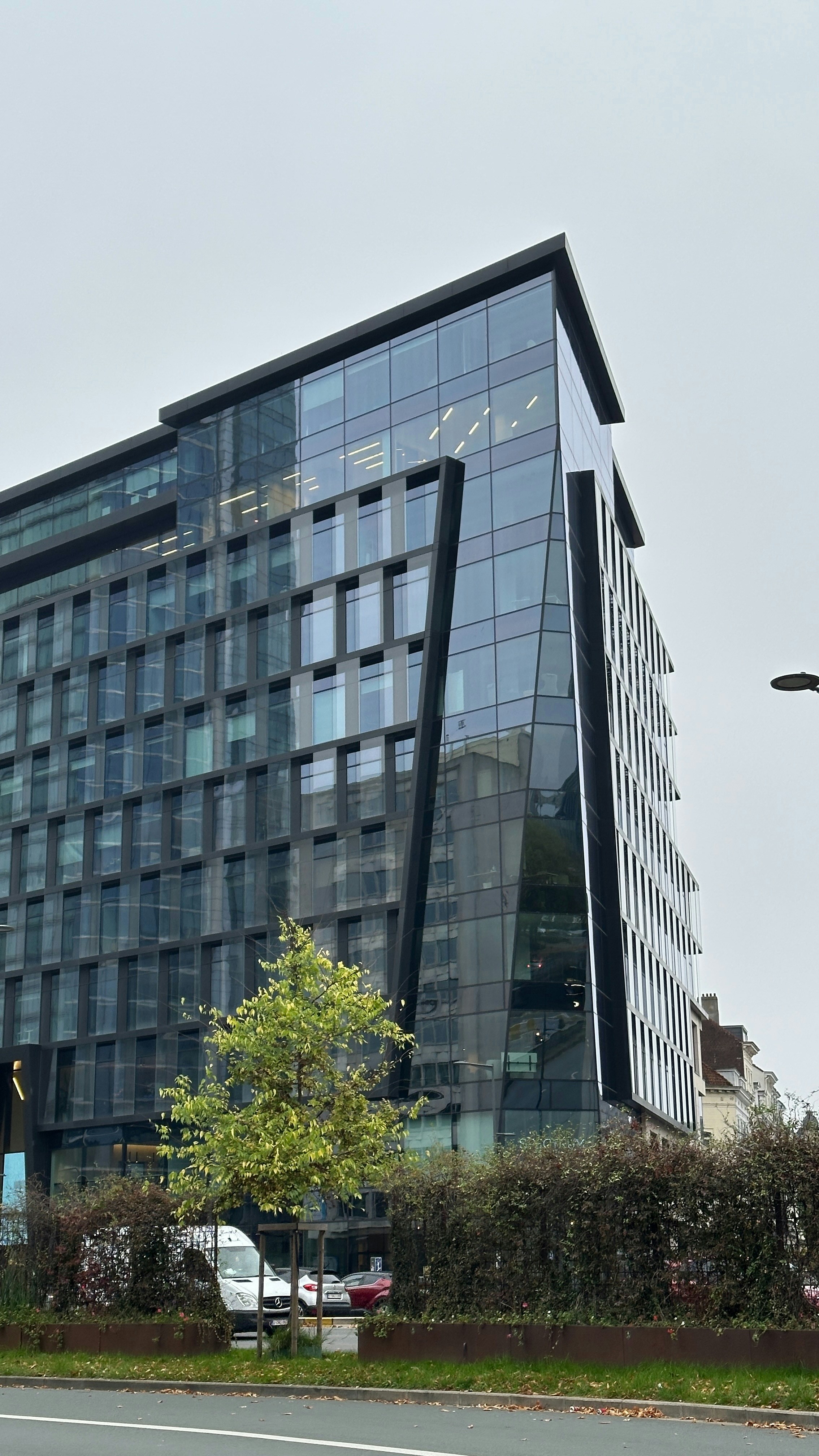 Photo by erfansttrvnd