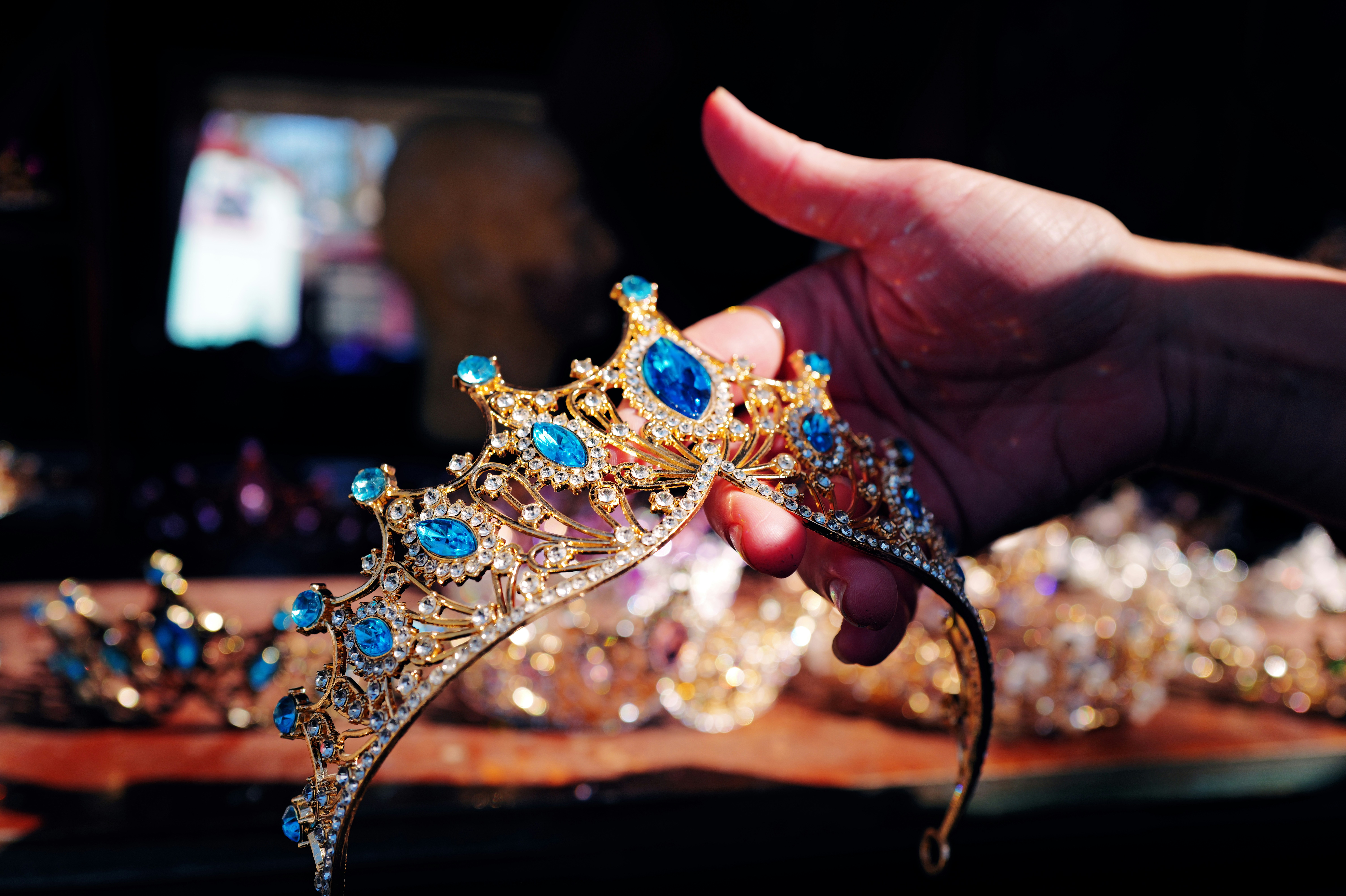Royal crown
