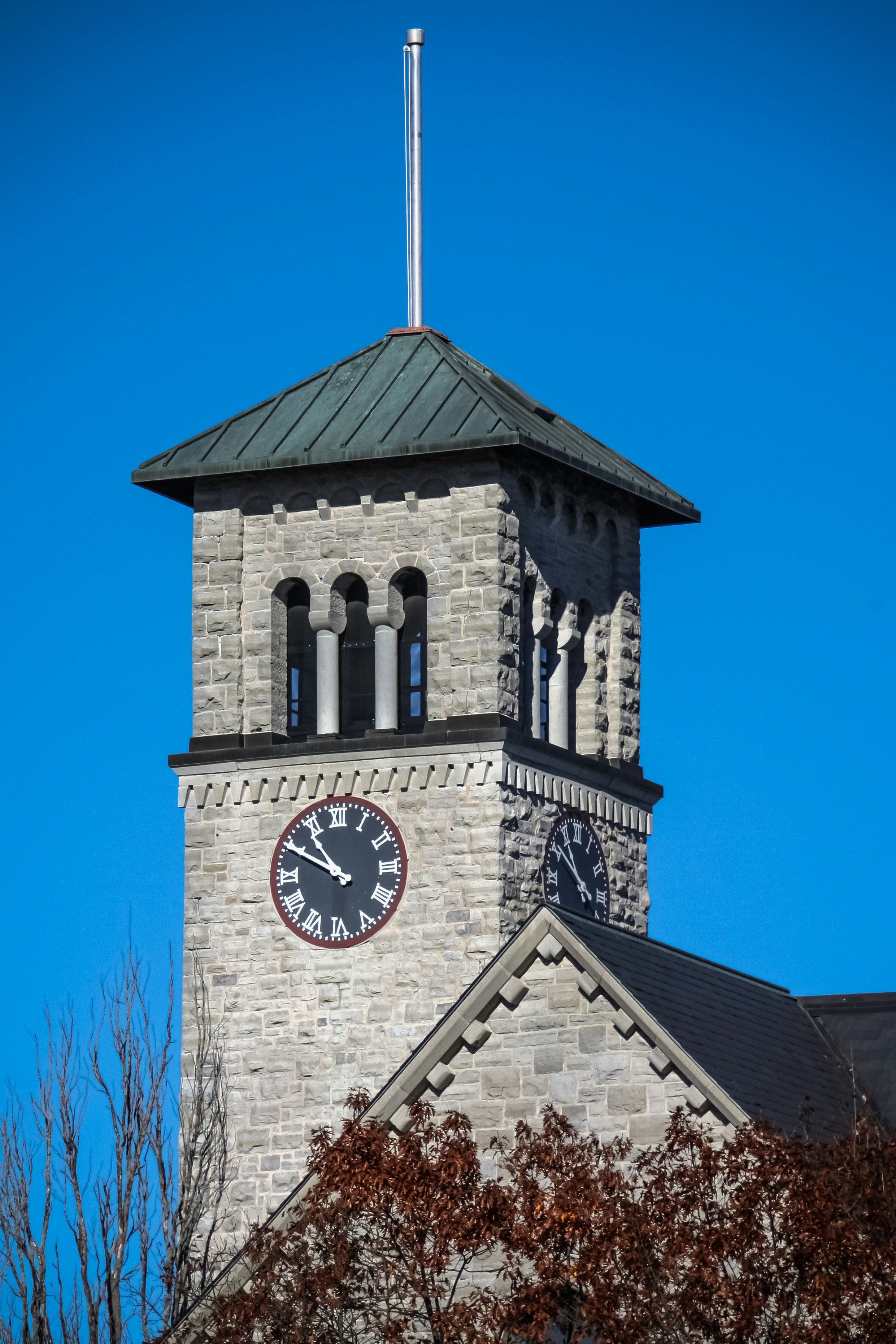 Queen’s Smith Commerce Supplementary Application & Interview Guide